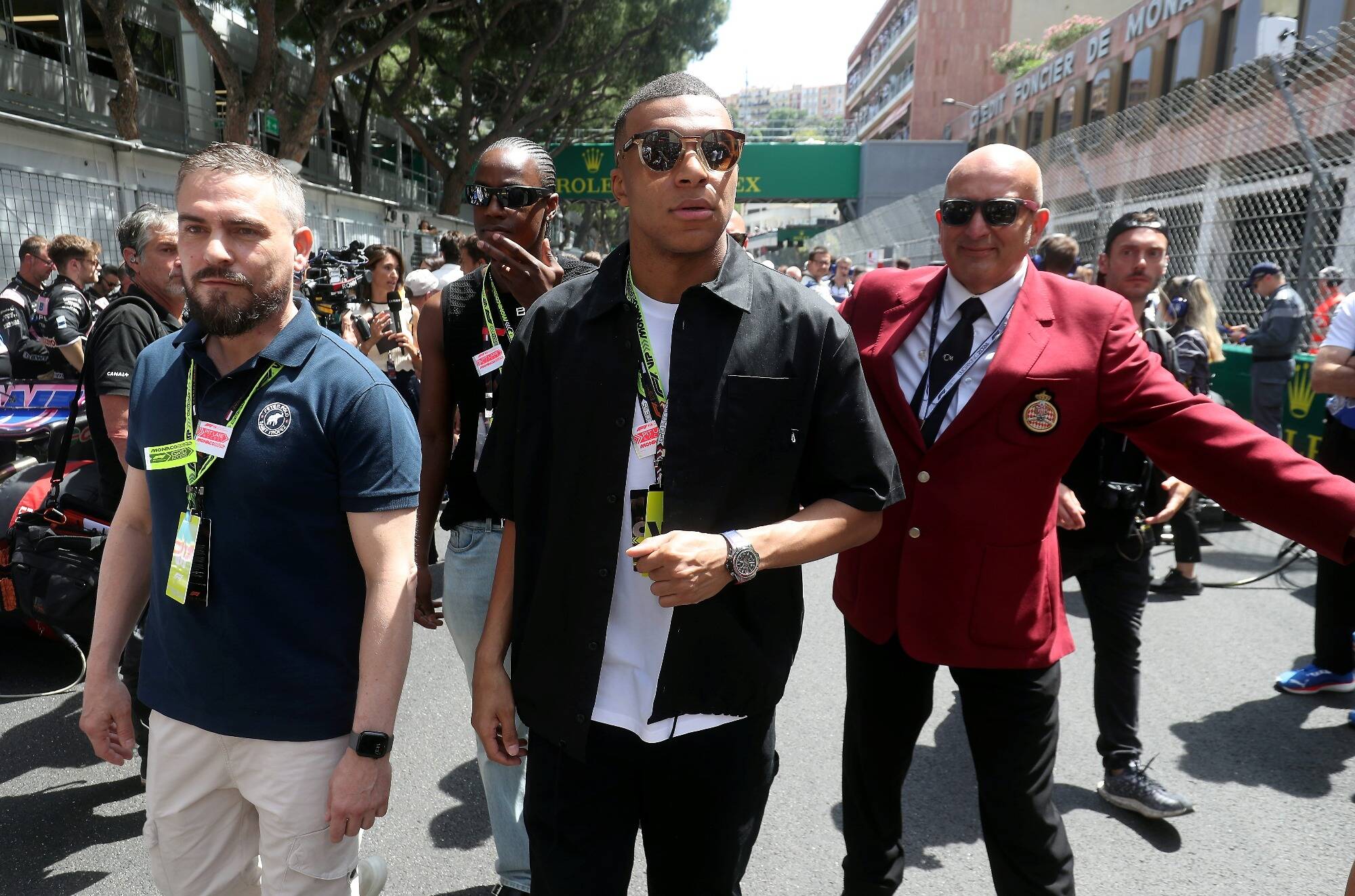 "Je n'ai eu aucun contact avec Kylian Mbappé": le prince Albert II n'était pas au courant que la star du Real Madrid envisageait d'être actionnaire de l'AS Monaco