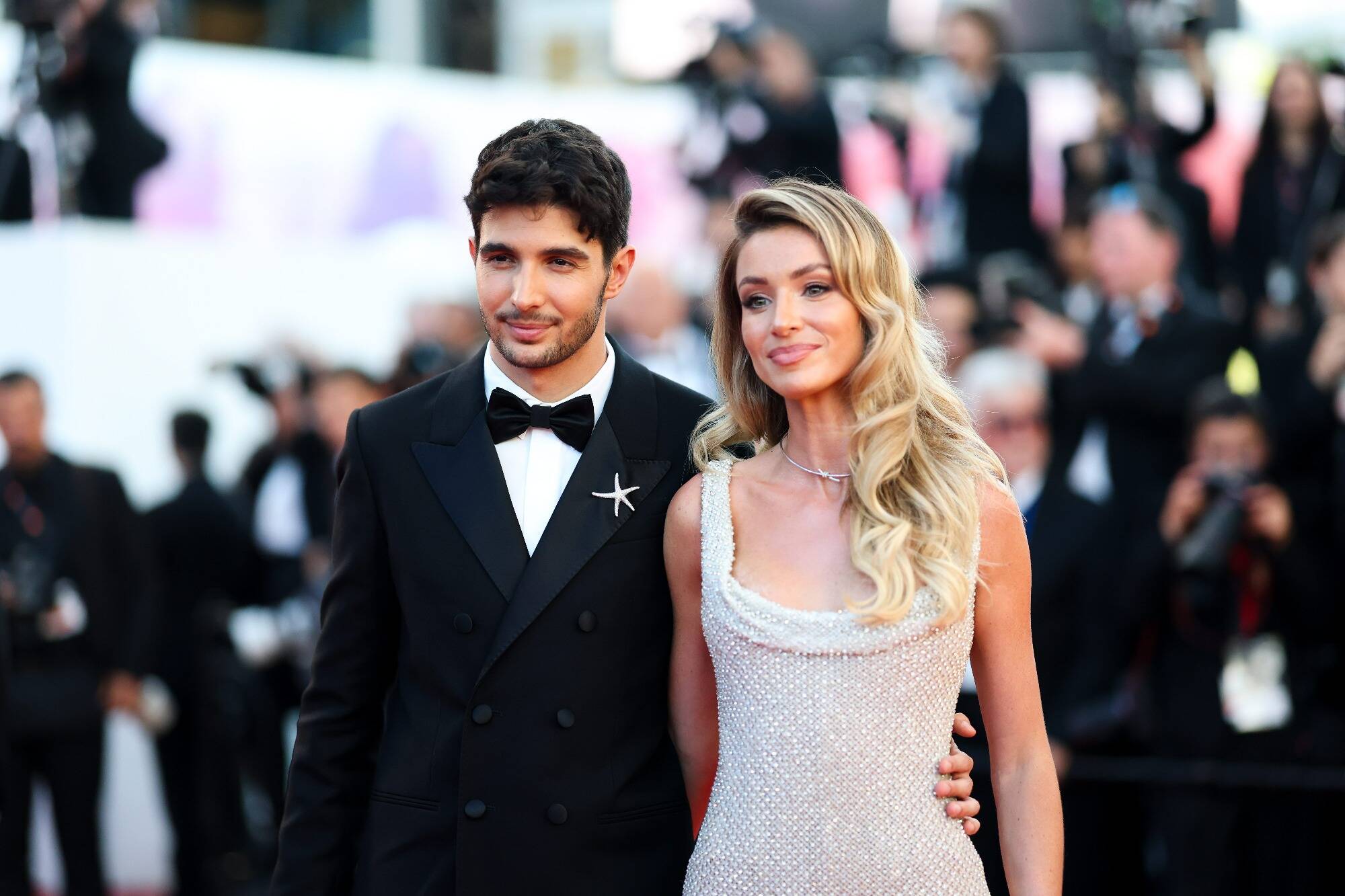 Esteban Ocon, Pierre Gasly, Franco Colapinto... avant le Grand Prix de Monaco, le monde de la F1 s'était donné rendez-vous mardi soir sur le tapis rouge du Festival de Cannes