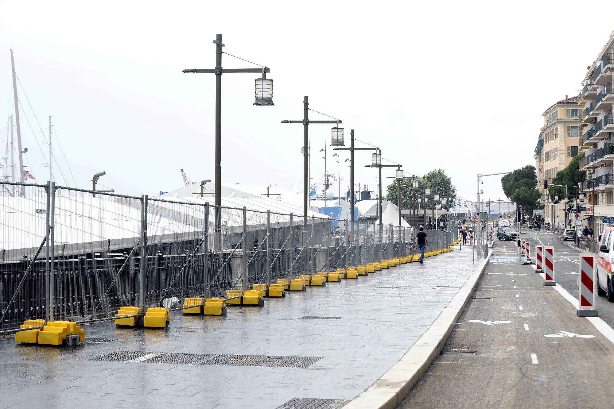 Sommet de l'Océan: à Nice, les commerçants du port indemnisés "au plus vite", promet Christian Estrosi