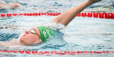 Championnats de France de natation: la Niçoise Charlotte Bonnet forfait sur 50 m brasse, belle matinée pour le Toulousain Léon Marchand