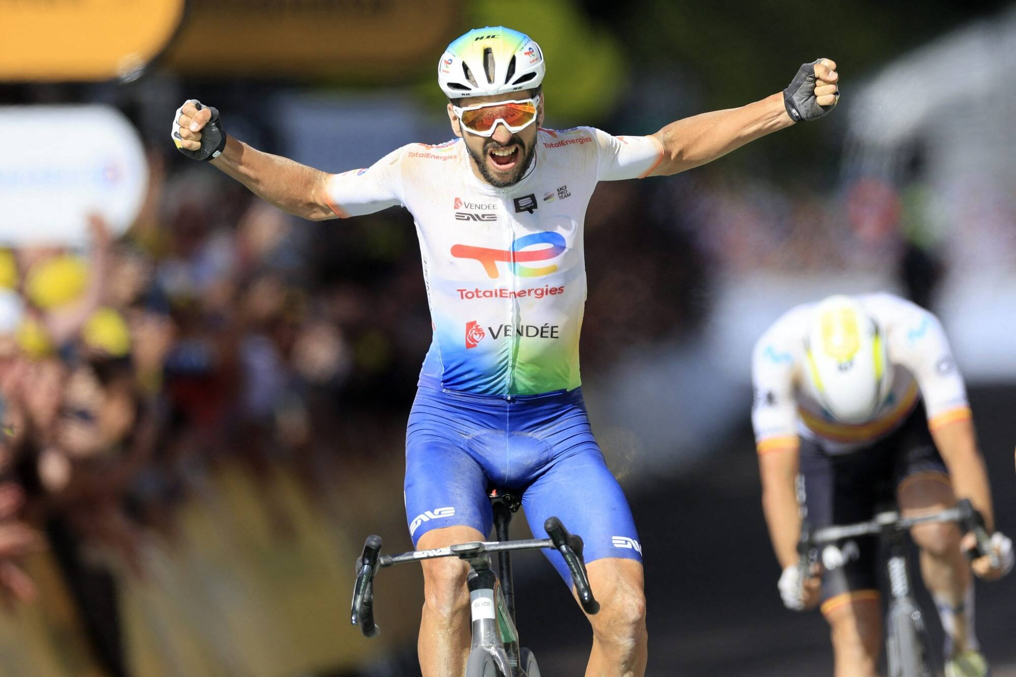 Tour de France: l'équipe TotalEnergies se fait voler onze vélos, un préjudice estimé à 150.000 euros