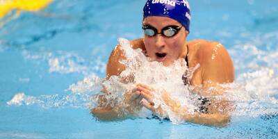 Natation en petit bassin: la Niçoise Charlotte Bonnet sacrée championne d'Europe sur 100 m 4 nages