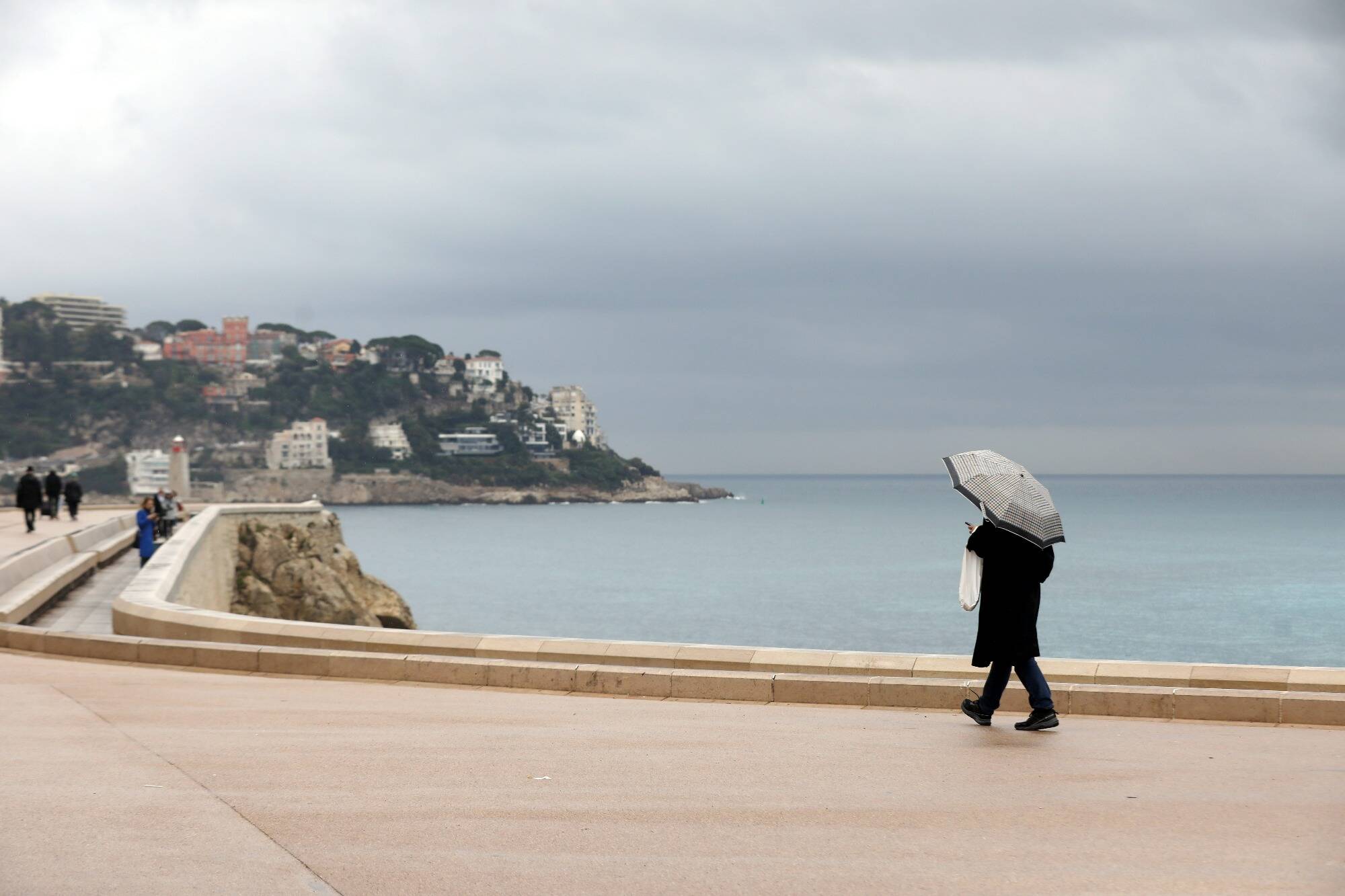 Les Alpes-Maritimes toujours placées en vigilance aux avalanches, une nouvelle journée nuageuse et pluvieuse