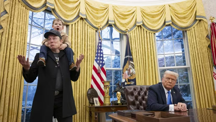 Elon Musk fait polémique en se rendant à la Maison Blanche avec son fils de 4 ans, ce dernier manque de respect à Donald Trump et insulte un journaliste