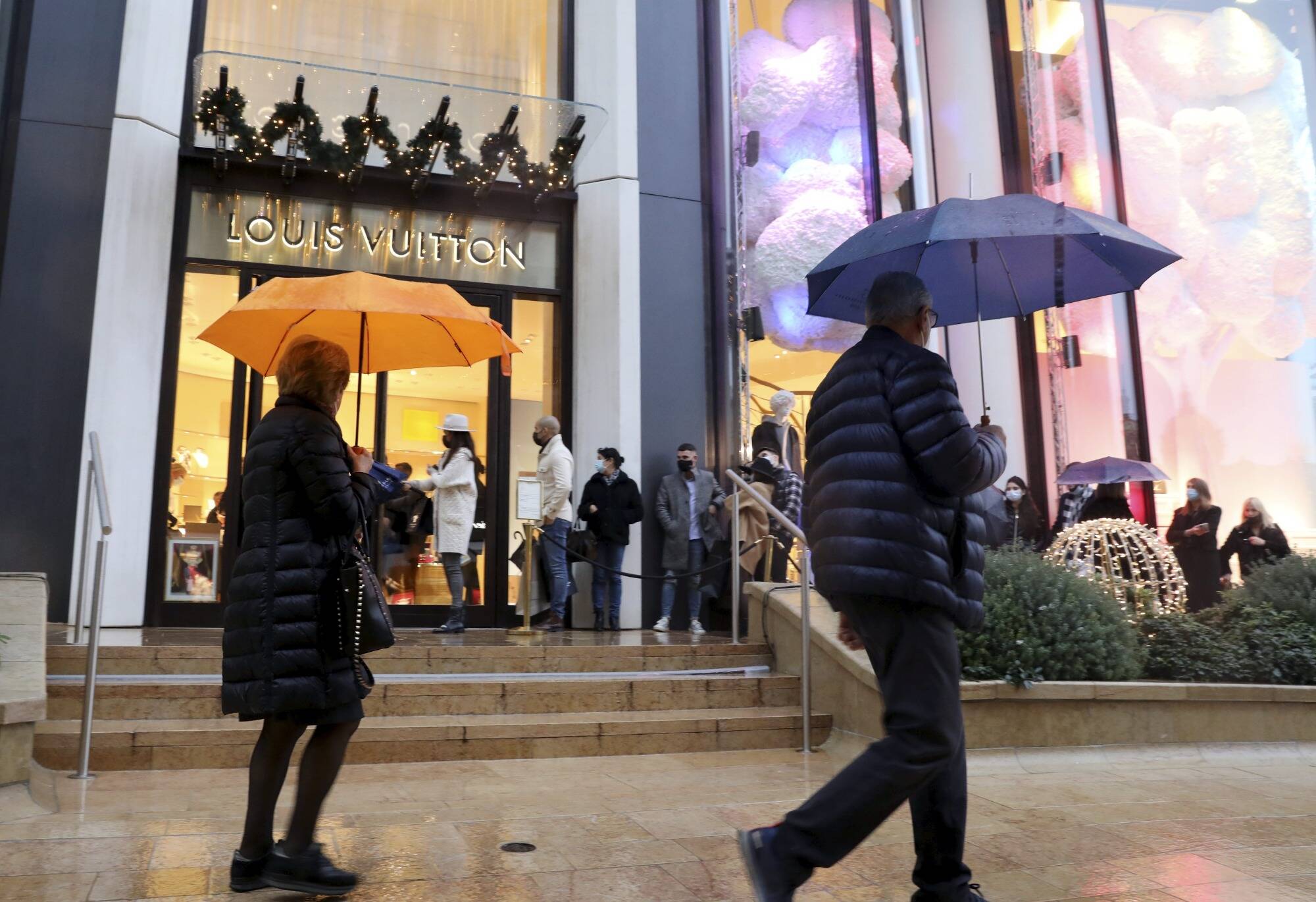 La clientèle locale fait le bonheur des boutiques de luxe à Monaco