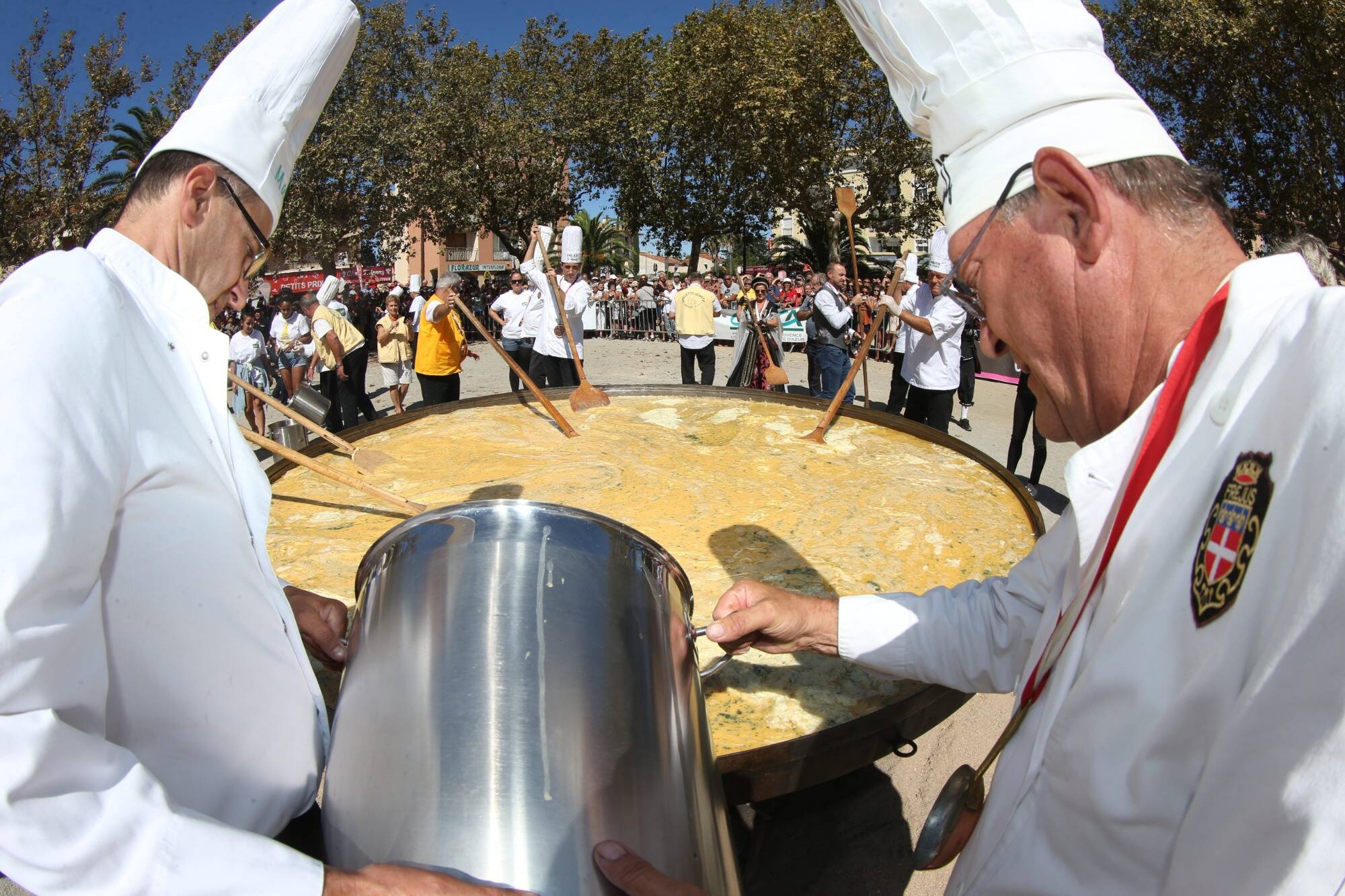 Trois raisons de se rendre à l'omelette géante ce weekend à Saint
