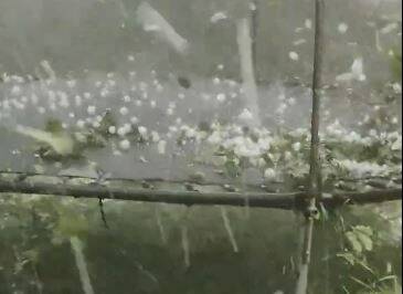 Ecoles évacuées, routes inondées, chute d'arbre... Orages de grêle et fortes pluies dans le sud-ouest de la France