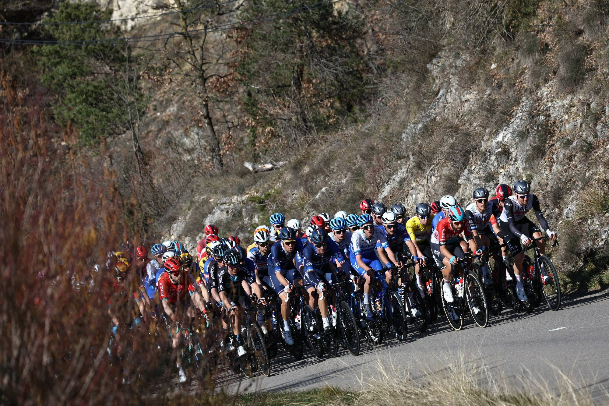 Paris-Nice: à cause du vent, la première partie de l'étape de ce vendredi est raccourcie