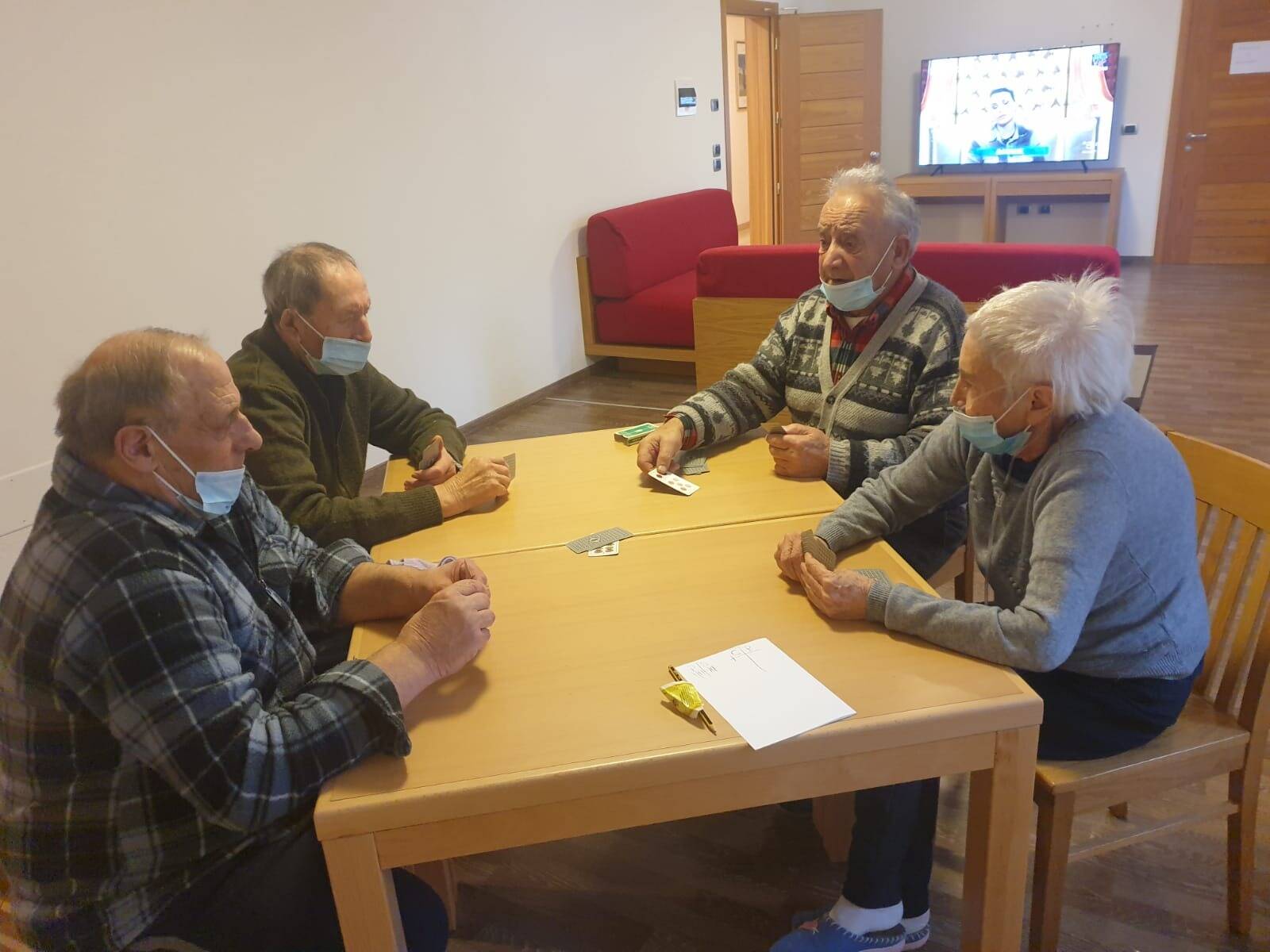 Cette maison de retraite italienne accueille une école de musique et un restaurant pour aider ses pensionnaires à mieux vieillir