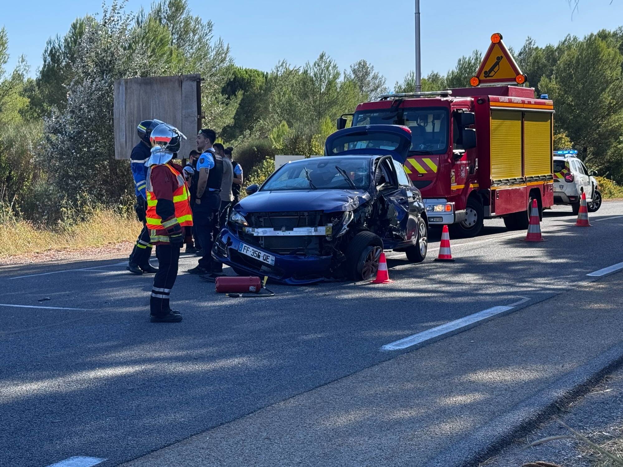 La nationale 7 bloquée ce mercredi après-midi en raison d'un accident entre deux voitures sur la commune du Muy