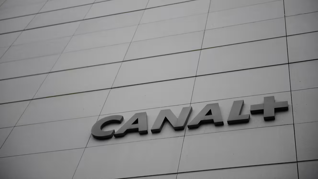 Foot: Canal+ renonce à distribuer la future chaîne de la LFP