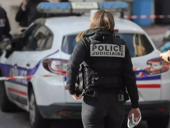 Ils accompagnaient une jeune femme à l'hôpital: ce que l'on sait après l'accident de la route qui a fait quatre morts, dont trois policiers