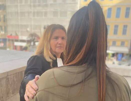 "Je me disais que c'était un chantage, alors que c'était un viol": l'émouvant témoignage d'une victime du faux policier accusé de viols à Cannes