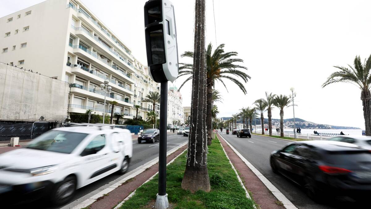 Nice : la Ville ferme le trottoir sud de la Promenade des Anglais