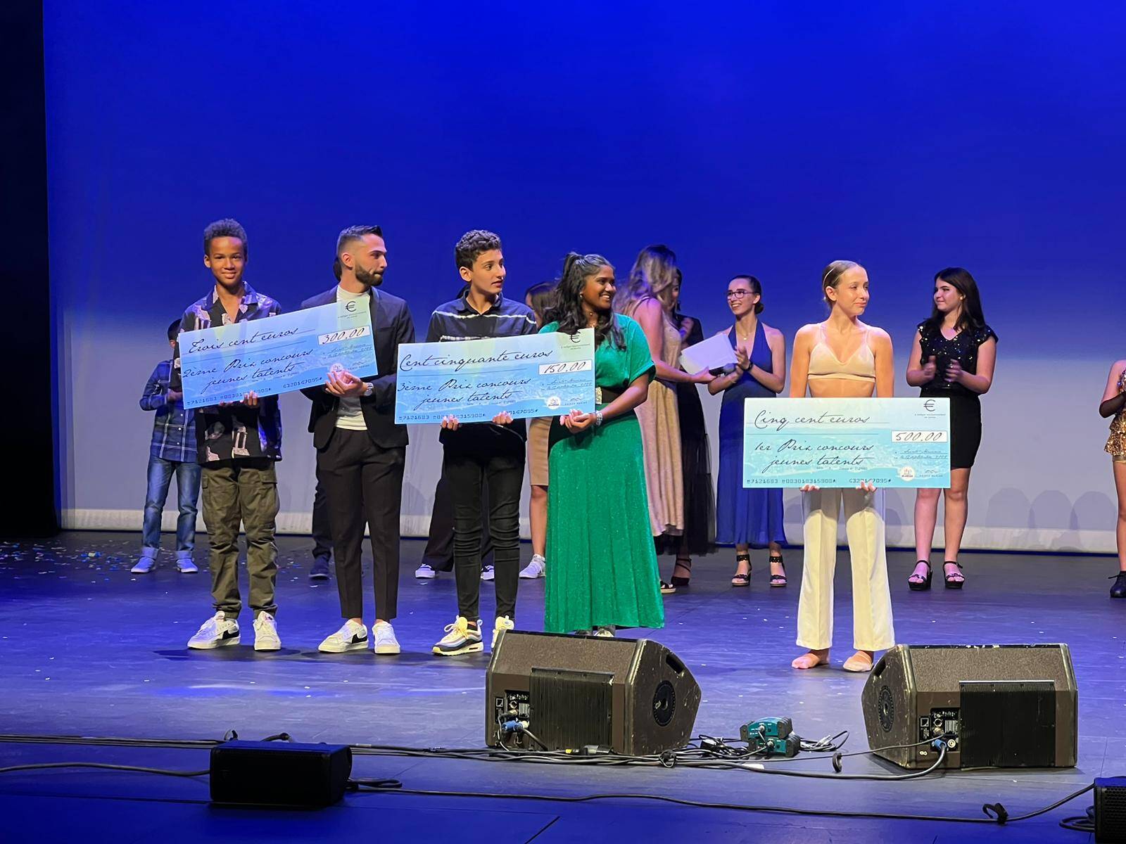 Les jeunes talents locaux ont donné de la voix sur la scène du Carré, samedi soir à Sainte-Maxime