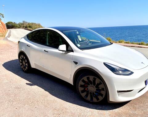 Essai - Tesla Model Y Performance (2022) : on en a pour son argent