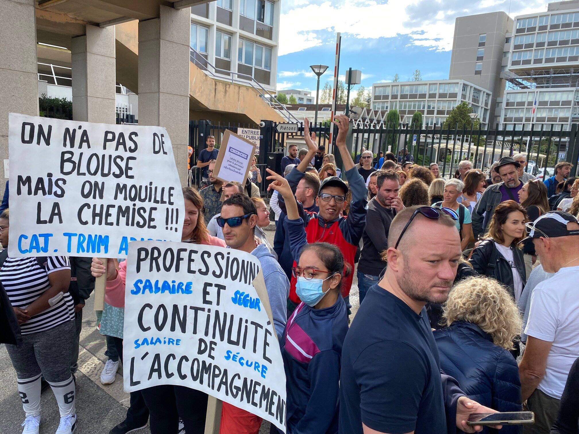 "Qui prend soin de nous?": les professionels du social et médico-social demandent une revalorisation pour tous ce mercredi à Nice