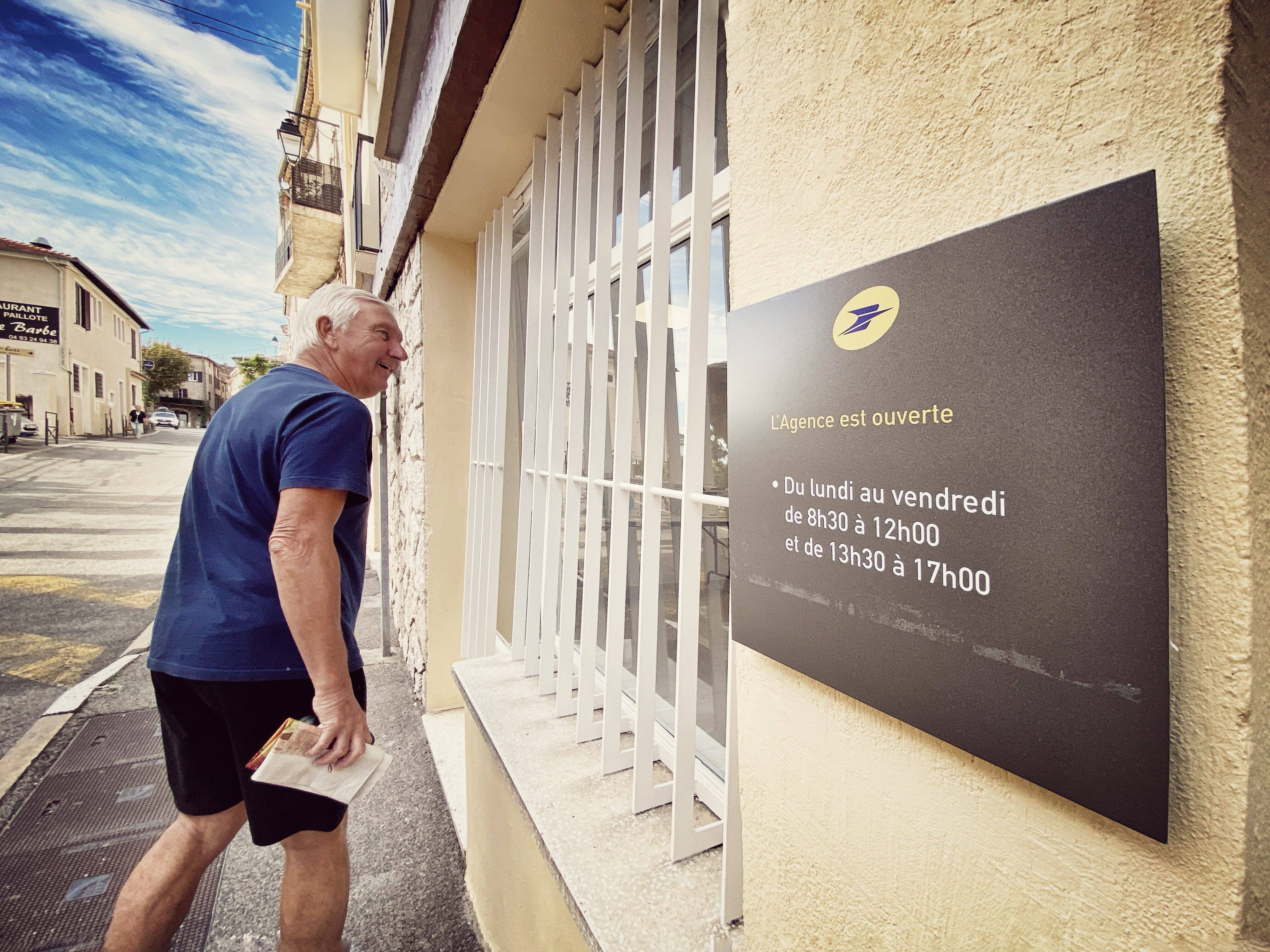"C'était très aléatoire depuis plusieurs années": à Saint-Jeannet, l'ouverture d'une agence postale communale rassure les habitants