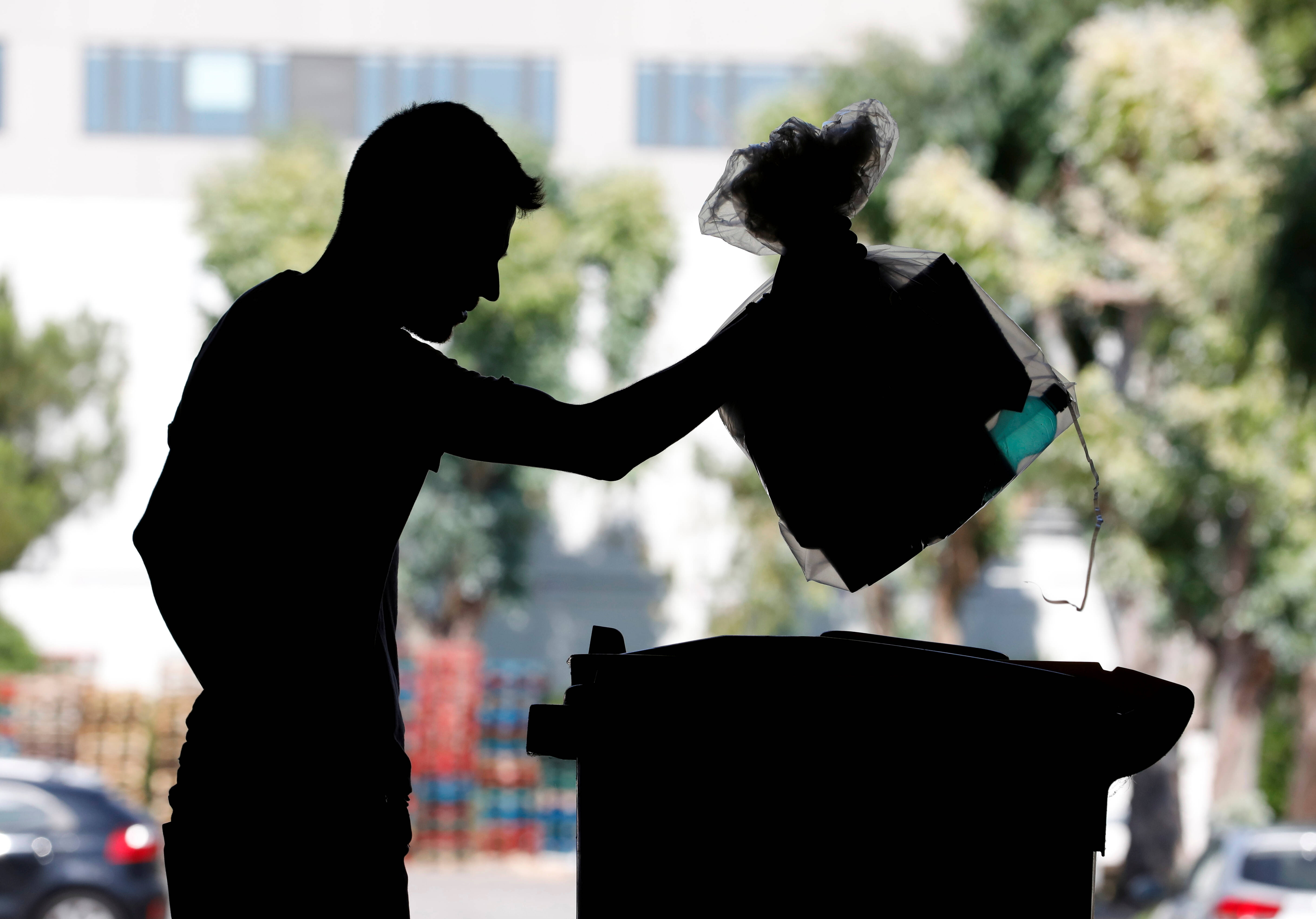 Montre-moi ta poubelle, je te dirai qui tu es... Les deux défis qui attendent l'Agglo de Sophia Antipolis