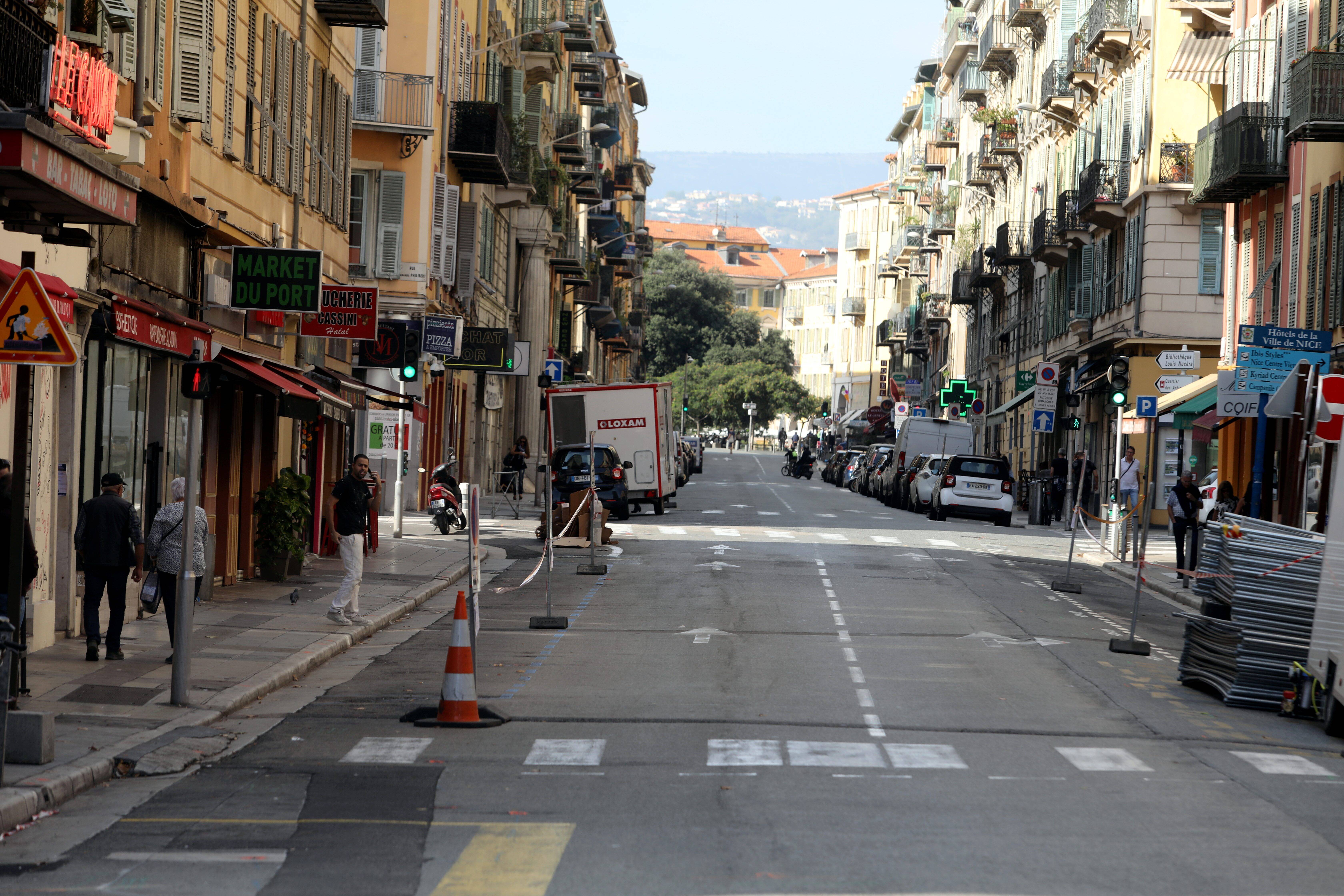 À Nice, le chantier de la rue Cassini commence ce lundi soir : le point sur le stationnement, l'accès riverains et les bus