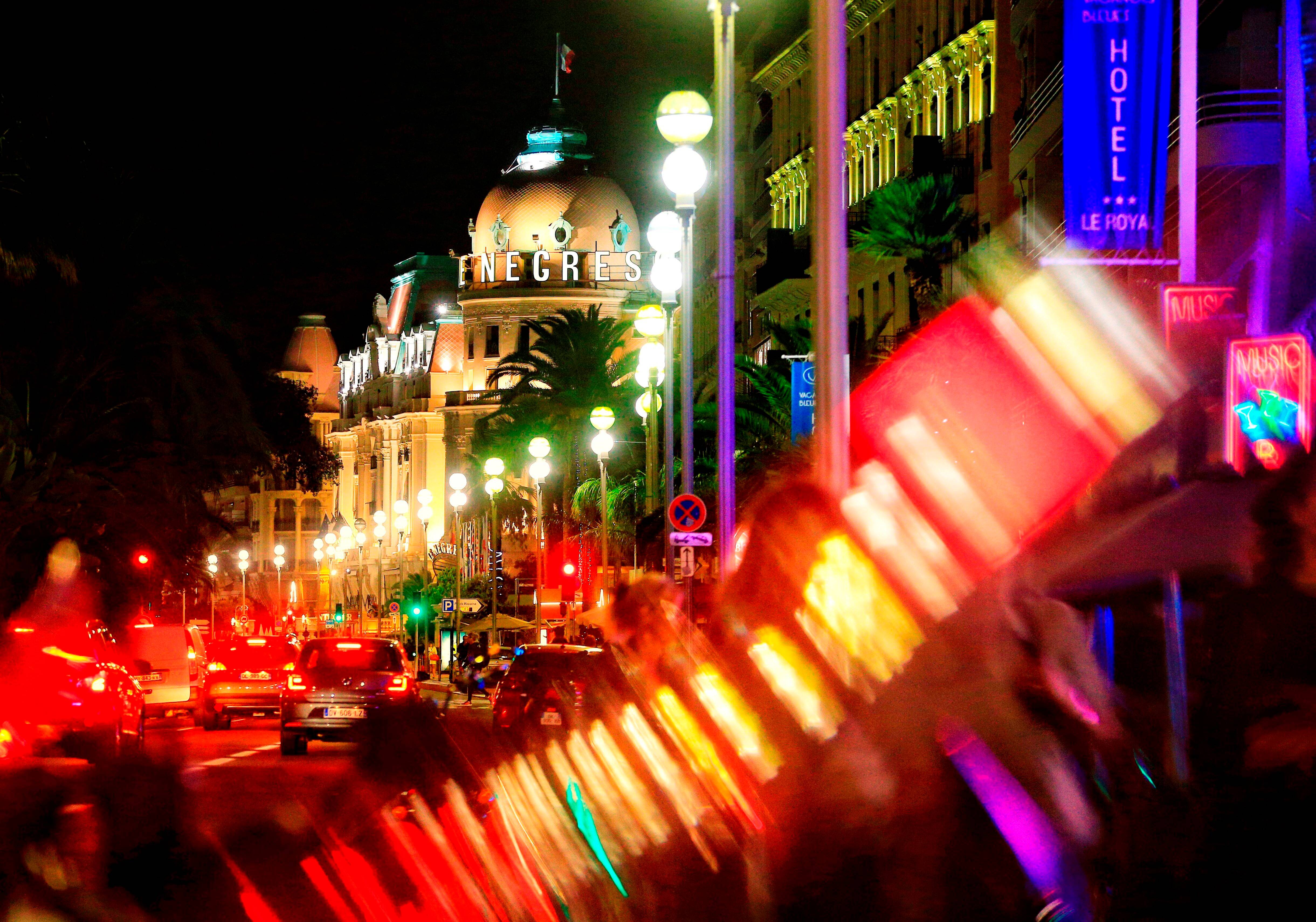 Voici comment ces villes des Alpes-Maritimes économisent leur éclairage à l'approche des fêtes de Noël