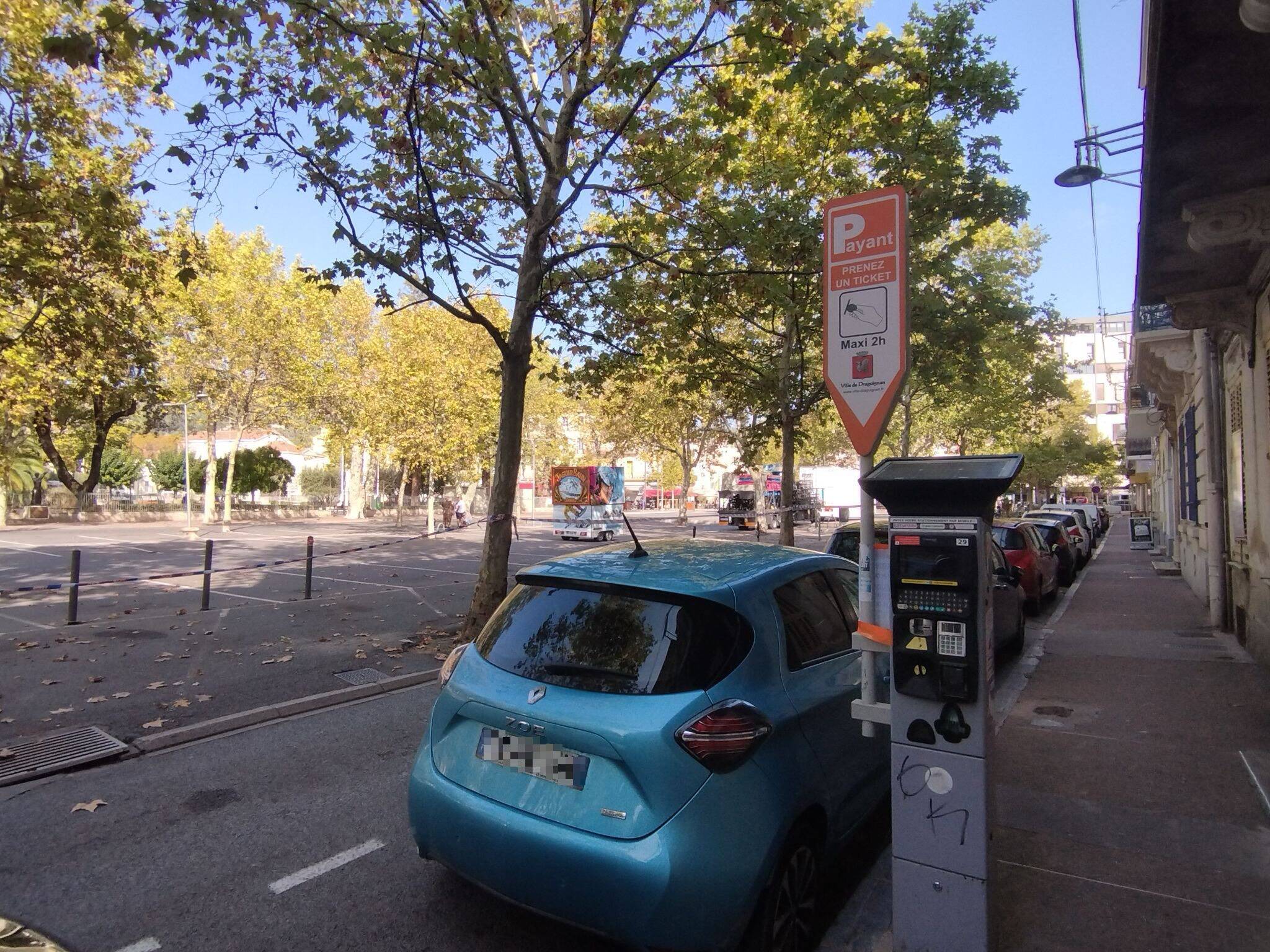 Paid parking in Draguignan: how much does it cost to the city