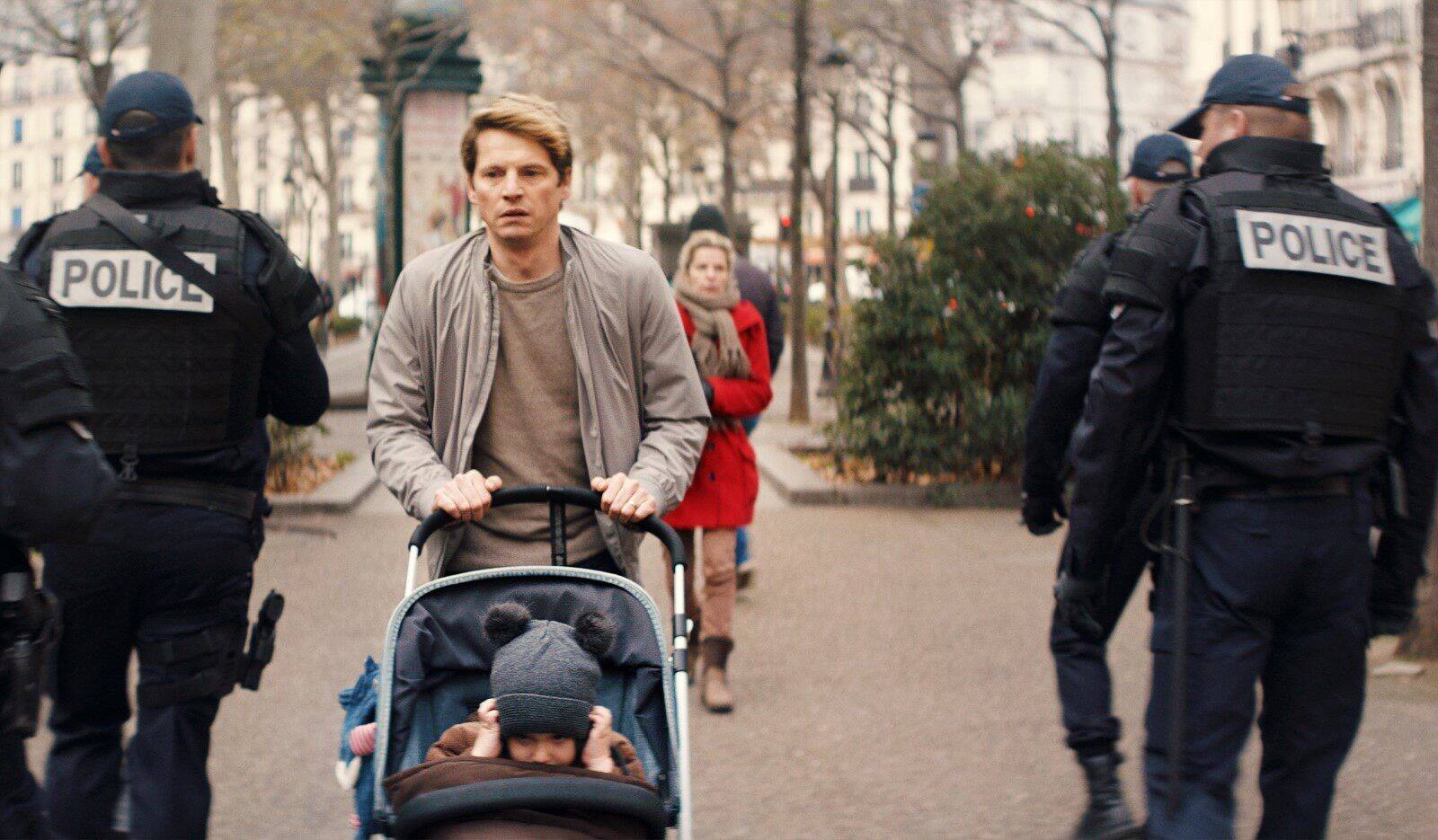 "L'art est un moyen de se défendre": Pierre Deladonchamps évoque son rôle dans "Vous n'aurez pas ma haine", film sur le 13-Novembre