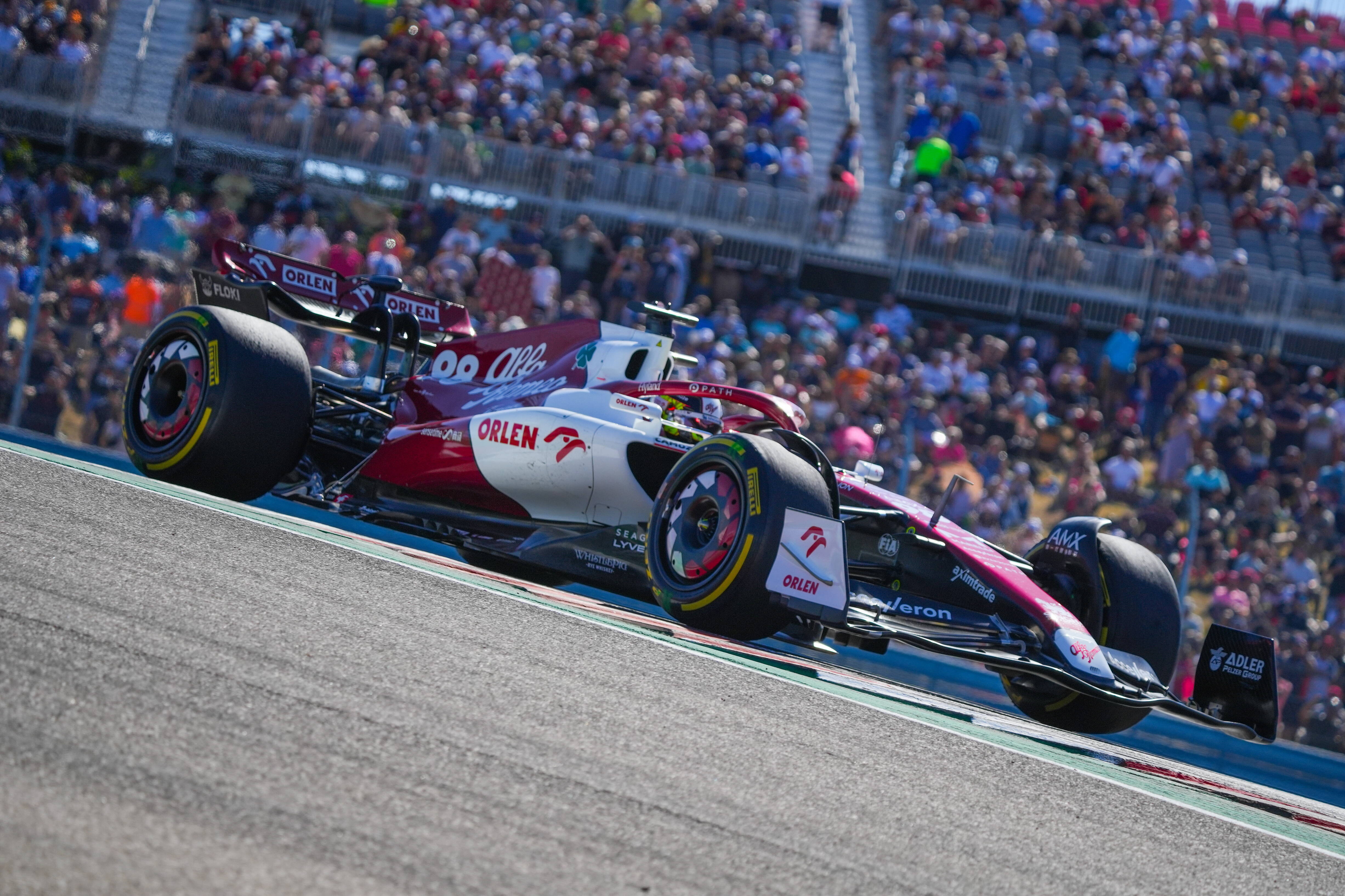 "Mieux que ce que j'espérais", le pilote grassois Théo Pourchaire raconte sa première séance d'essais en mode Grand Prix