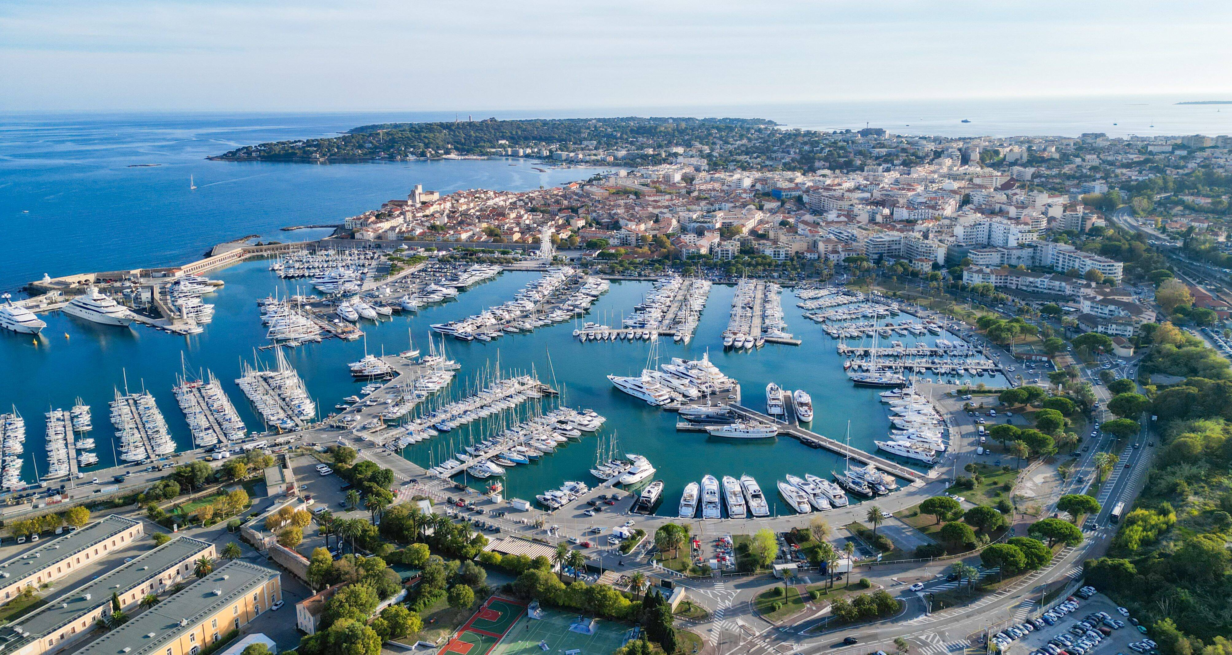 Malgré le gel des biens russes et l'augmentation du prix du carburant, les ports d'Antibes n'ont pas connu la crise