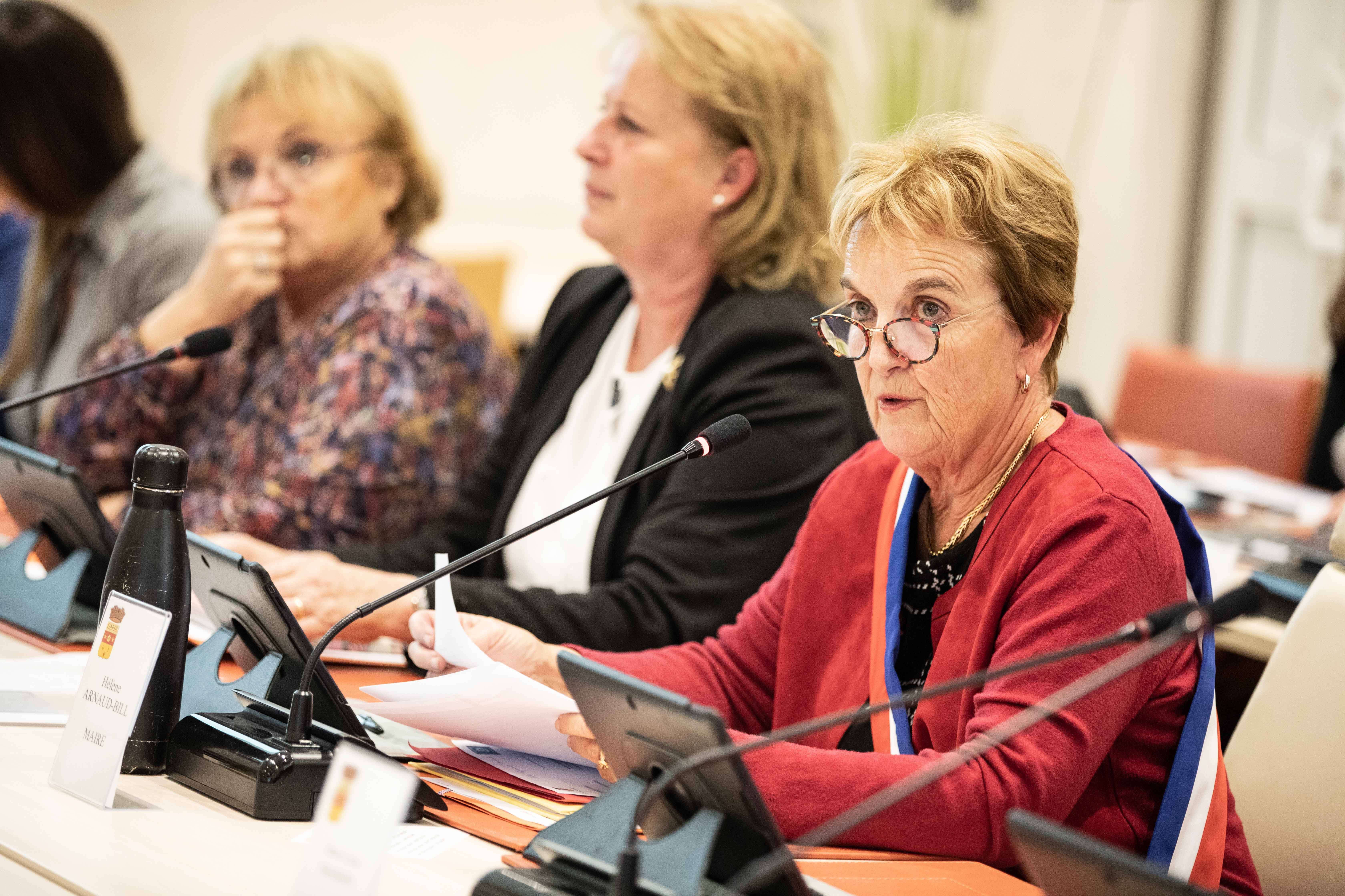 Qui est Hélène Bill, nouvelle maire élue de La Garde en remplacement de Jean-Louis Masson