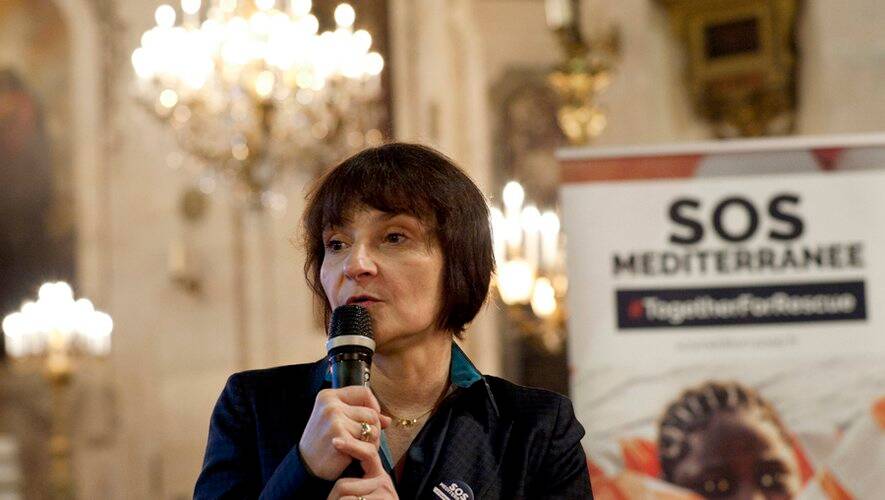 Alors que l'Ocean Viking erre en mer, "on est les otages d'un bras de fer", affirme la directrice de SOS Méditerranée»
