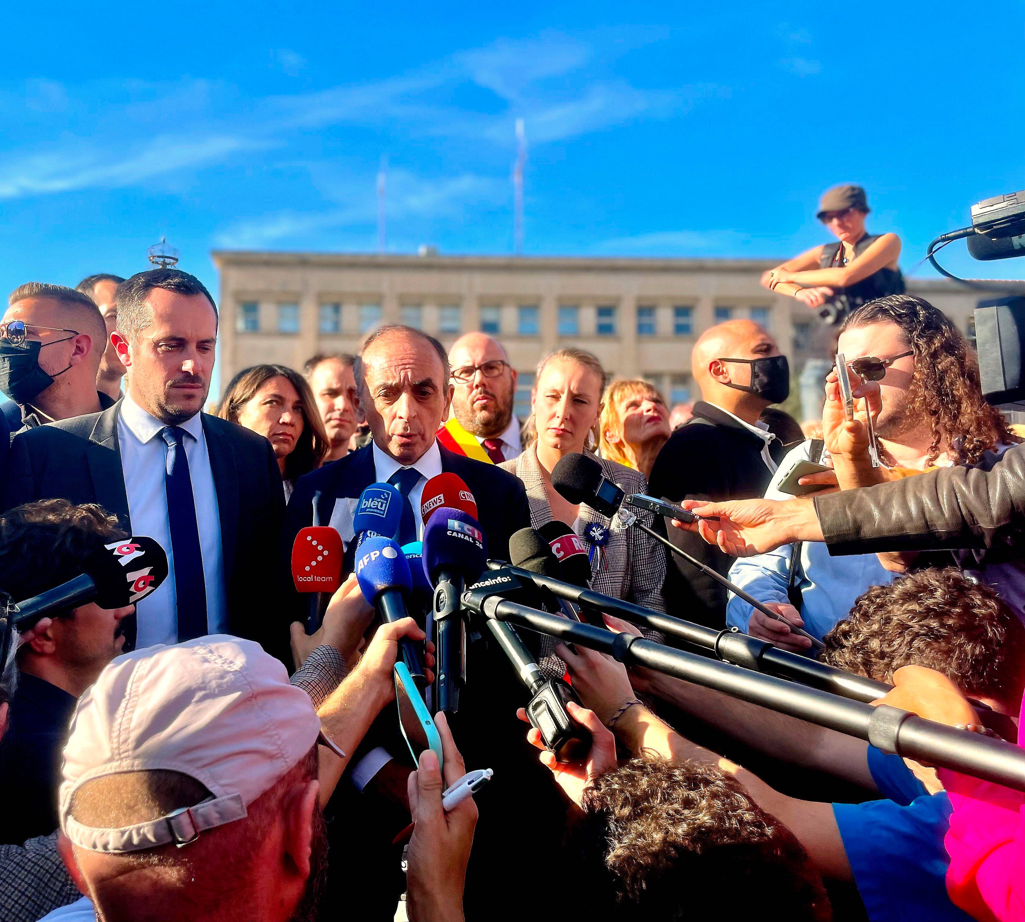 Arrivée de l'Ocean Viking à Toulon: Éric Zemmour ne veut plus aucun migrant