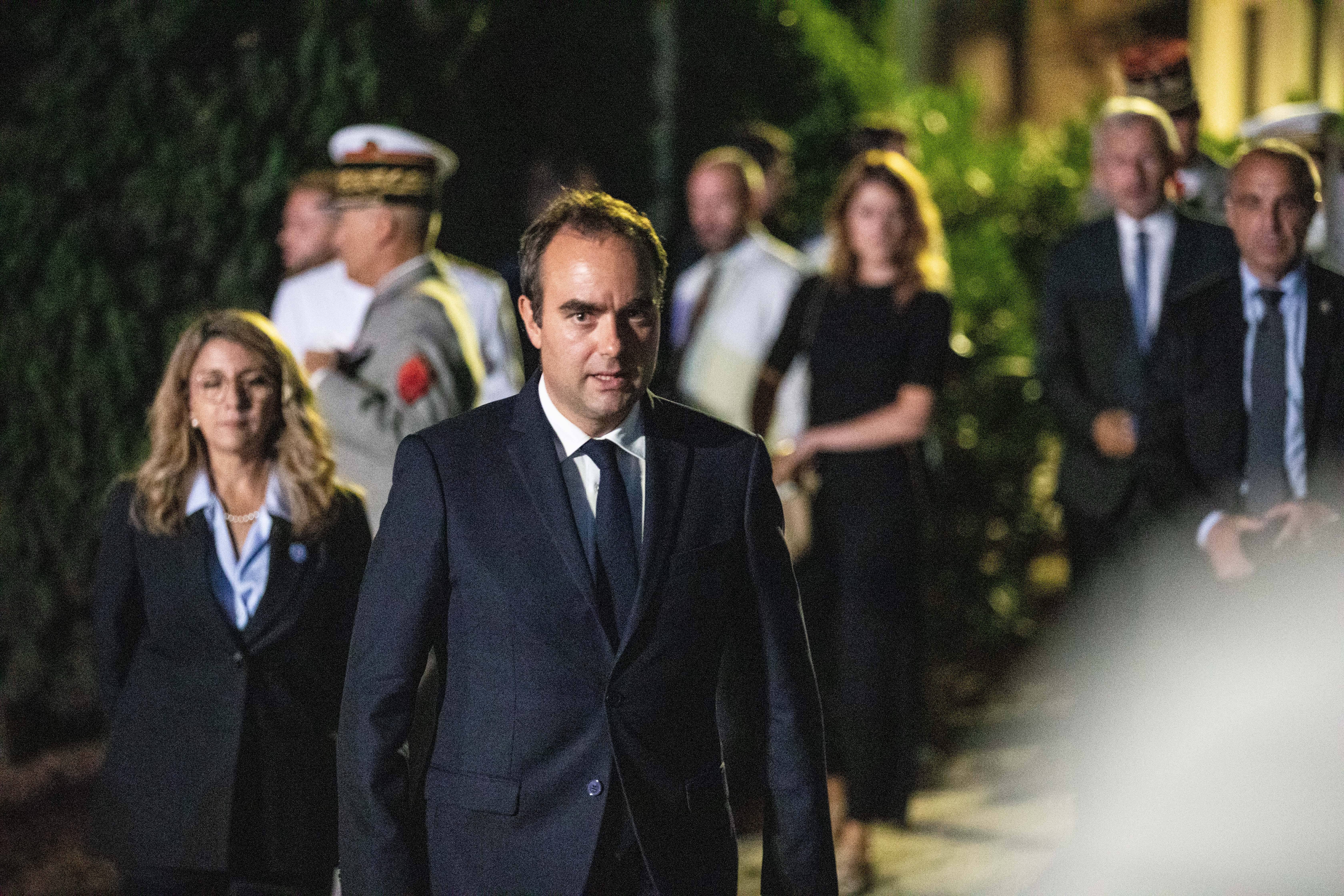 Le ministre des Armées présente ses condoléances à la famille du militaire mort fauché par un train à Puget-sur-Argens