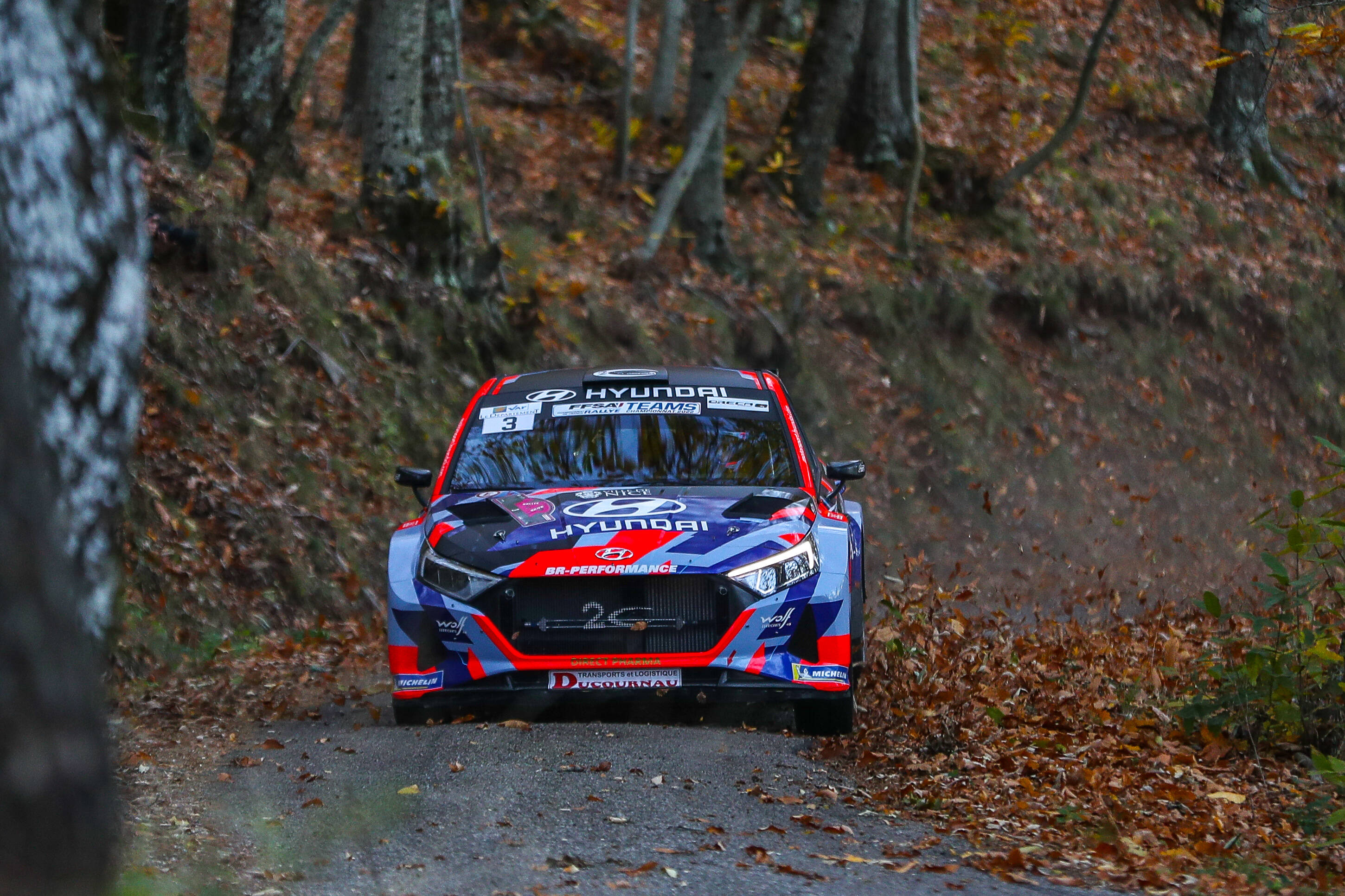 Le pilote niçois Nicolas Ciamin remporte pour la deuxième fois le Rallye du Var