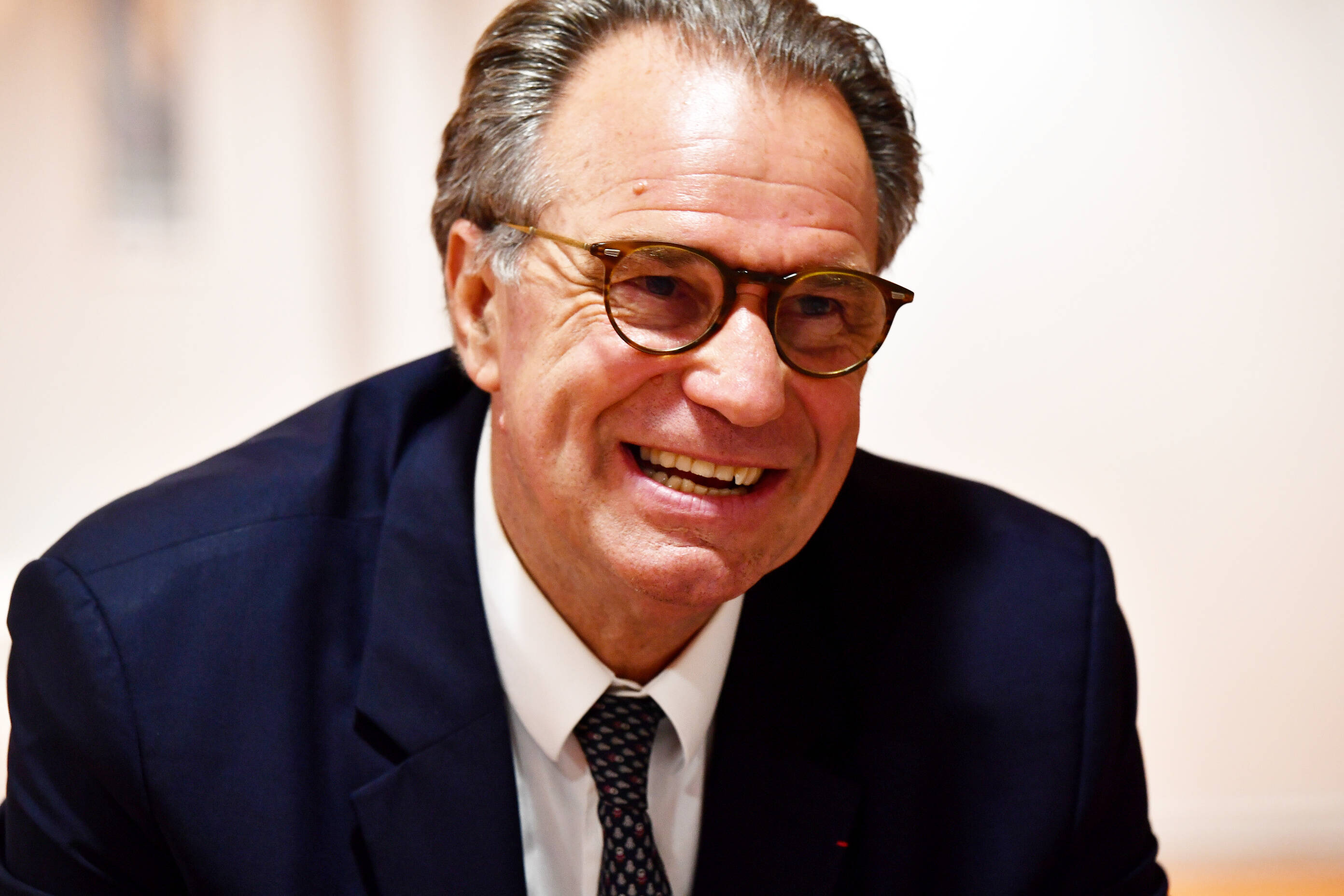 "La création de ces RER métropolitains est une très bonne nouvelle": le président de la région sud, Renaud Muselier réagit au projet d'Emmanuel Macron de développer le RER dans dix métropoles françaises