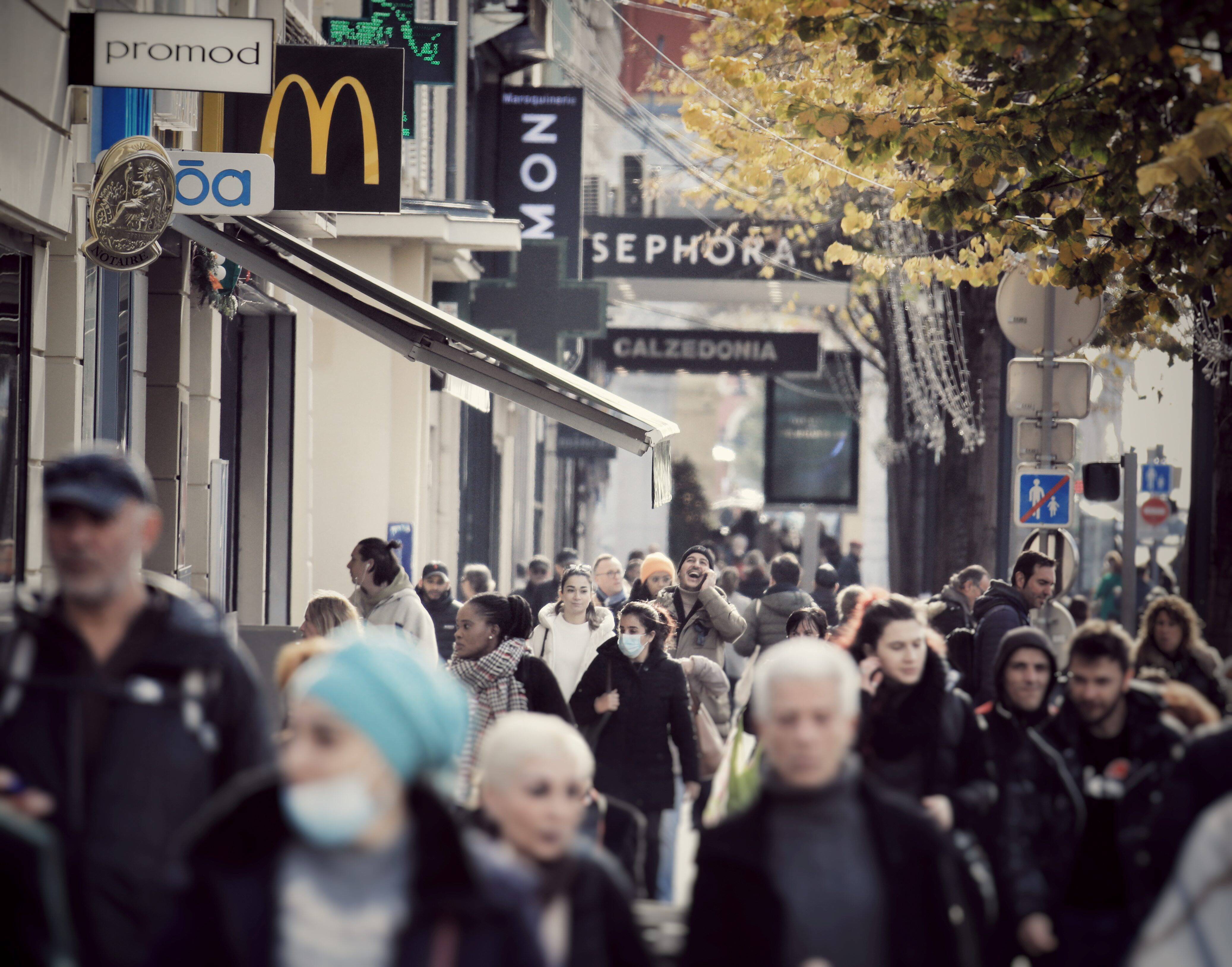 "On n'a jamais eu autant de transactions": pourquoi les nouvelles enseignes fleurissent dans le centre-ville de Nice