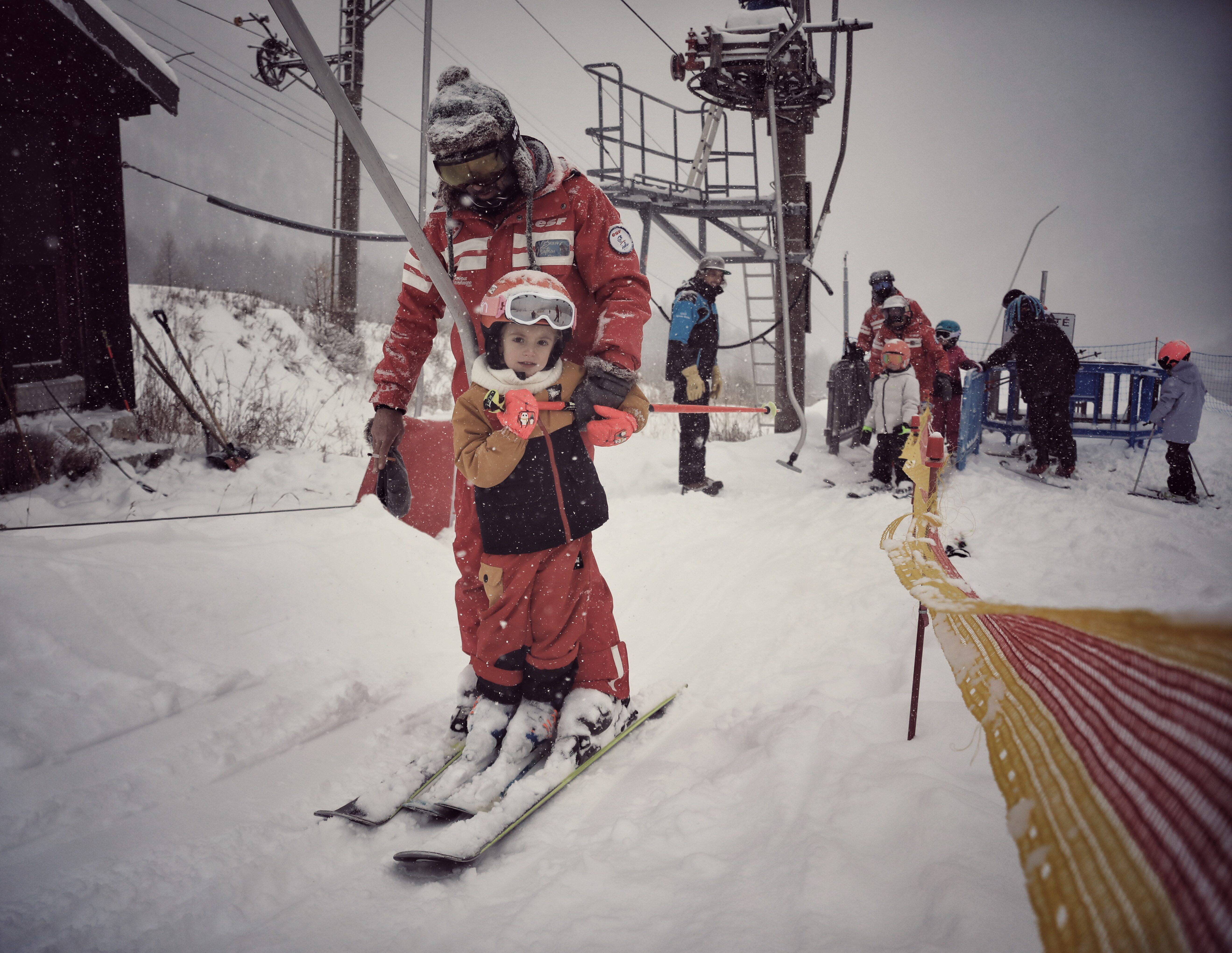 La neige déjà au rendez-vous à Isola 2000 et Colmiane ce samedi, jour de l'ouverture des stations