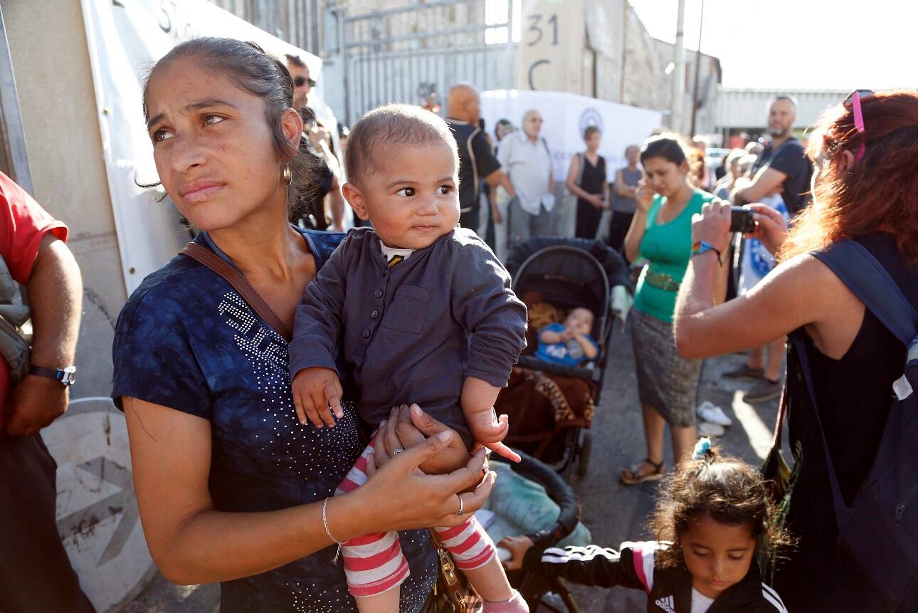 Cette association fait appel à vous pour offrir des cadeaux de Noël aux enfants roms