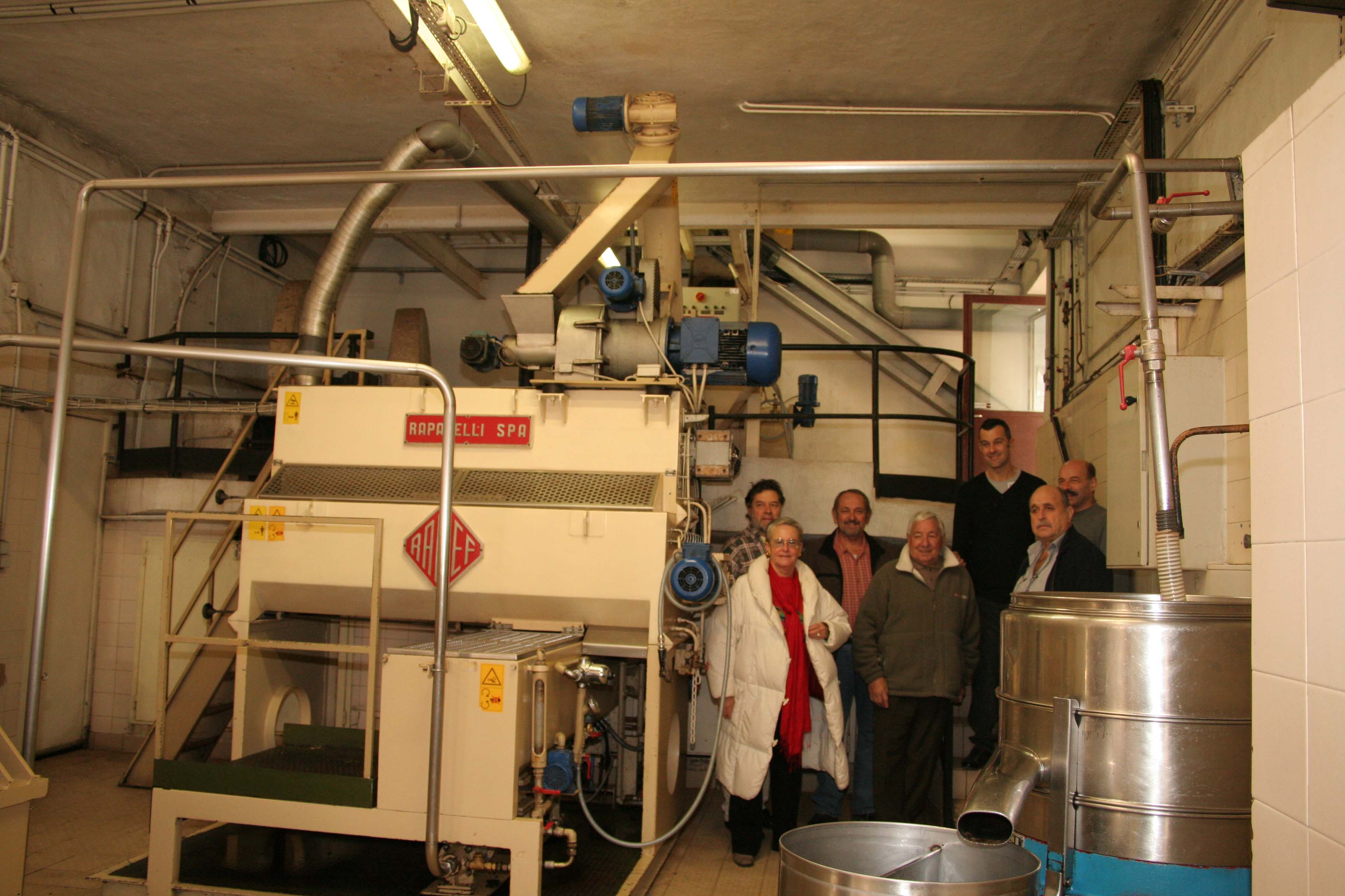 "Il va falloir changer notre manière de travailler": ce moulin de l'arrière-pays de Nice inquiet pour son avenir face à la flambée du prix de l'énergie