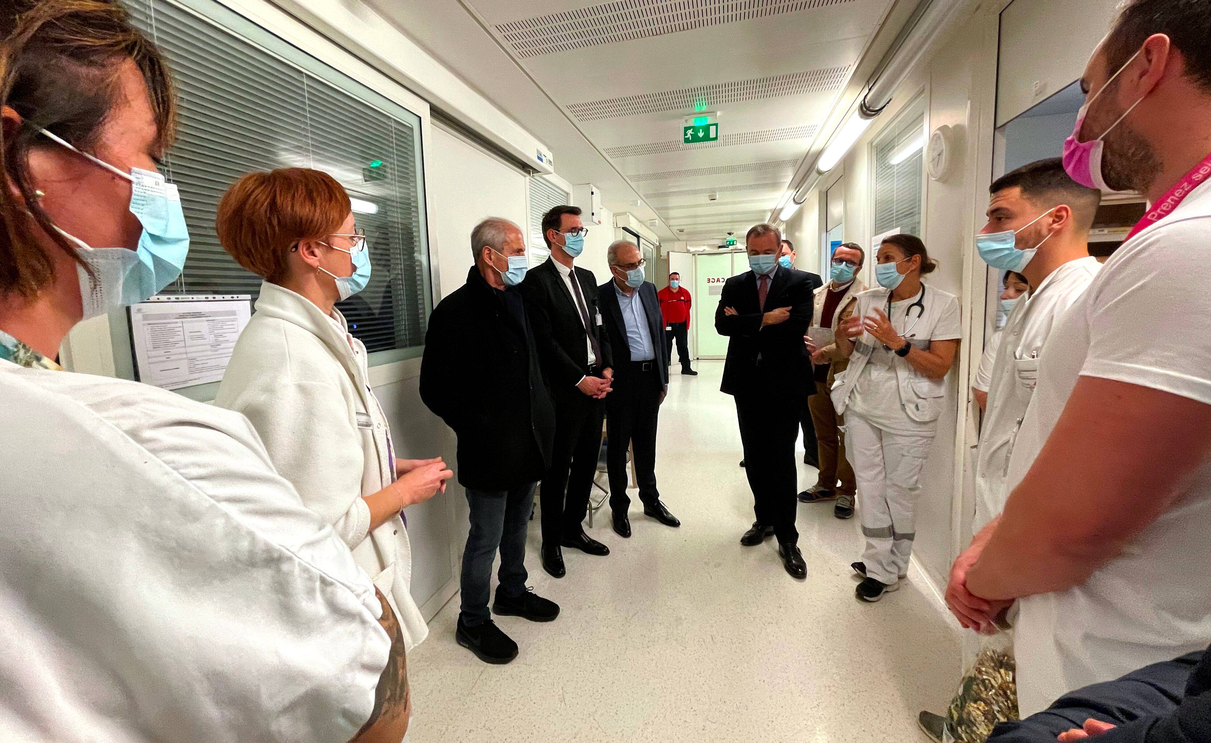 Le maire de Toulon et le préfet du Var solidaires avec les services de sécurité et de secours