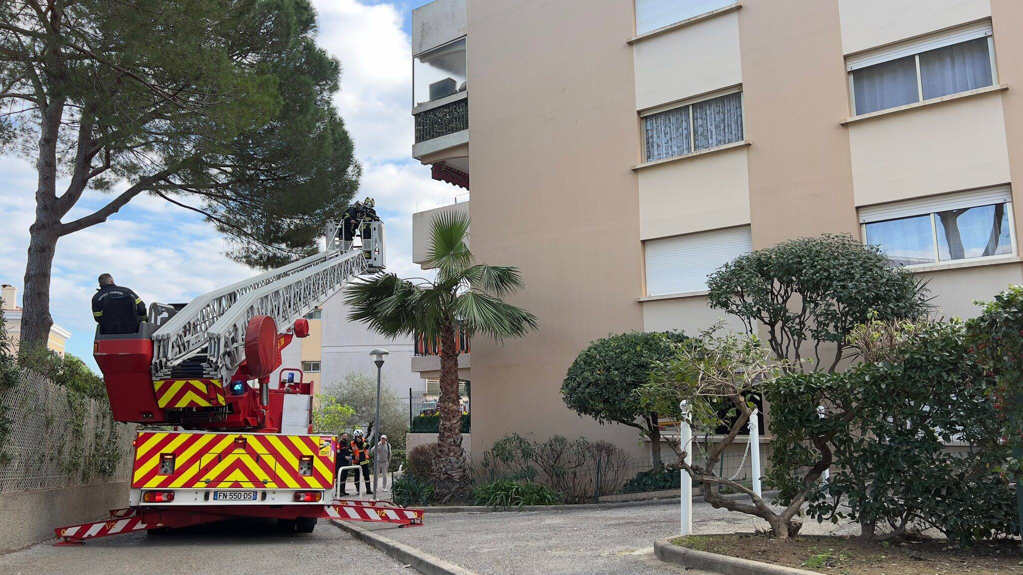 La dame de 70 ans victime de l'incendie d'un appartement à Golfe-Juan est décédée