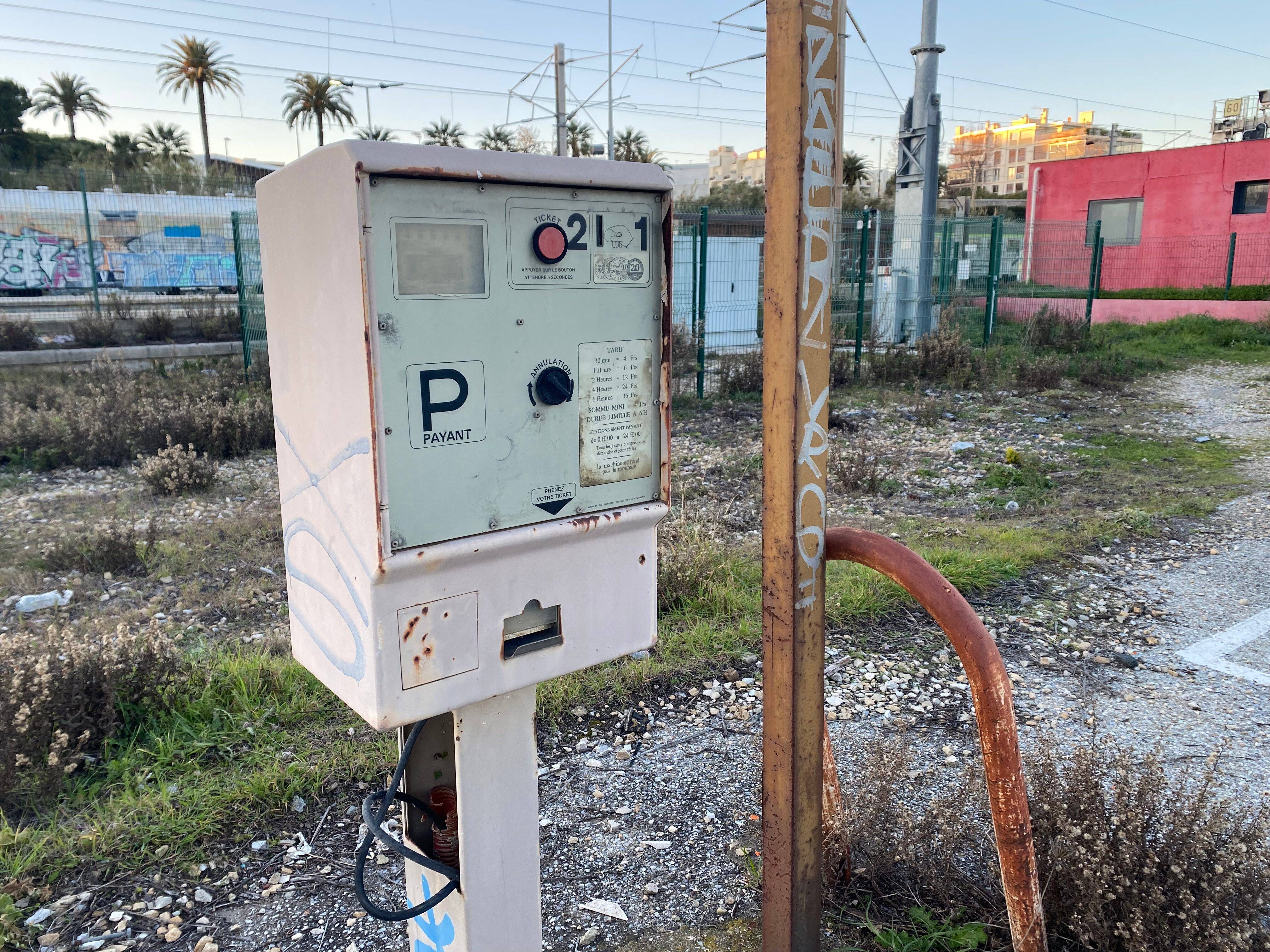 A Antibes, un horodateur que les moins de 20 ans ne peuvent pas connaître