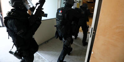 Une dizaine d'interpellations, armes et drogue saisis... Vaste coup de filet anti-stups dans un quartier sensible de Nice