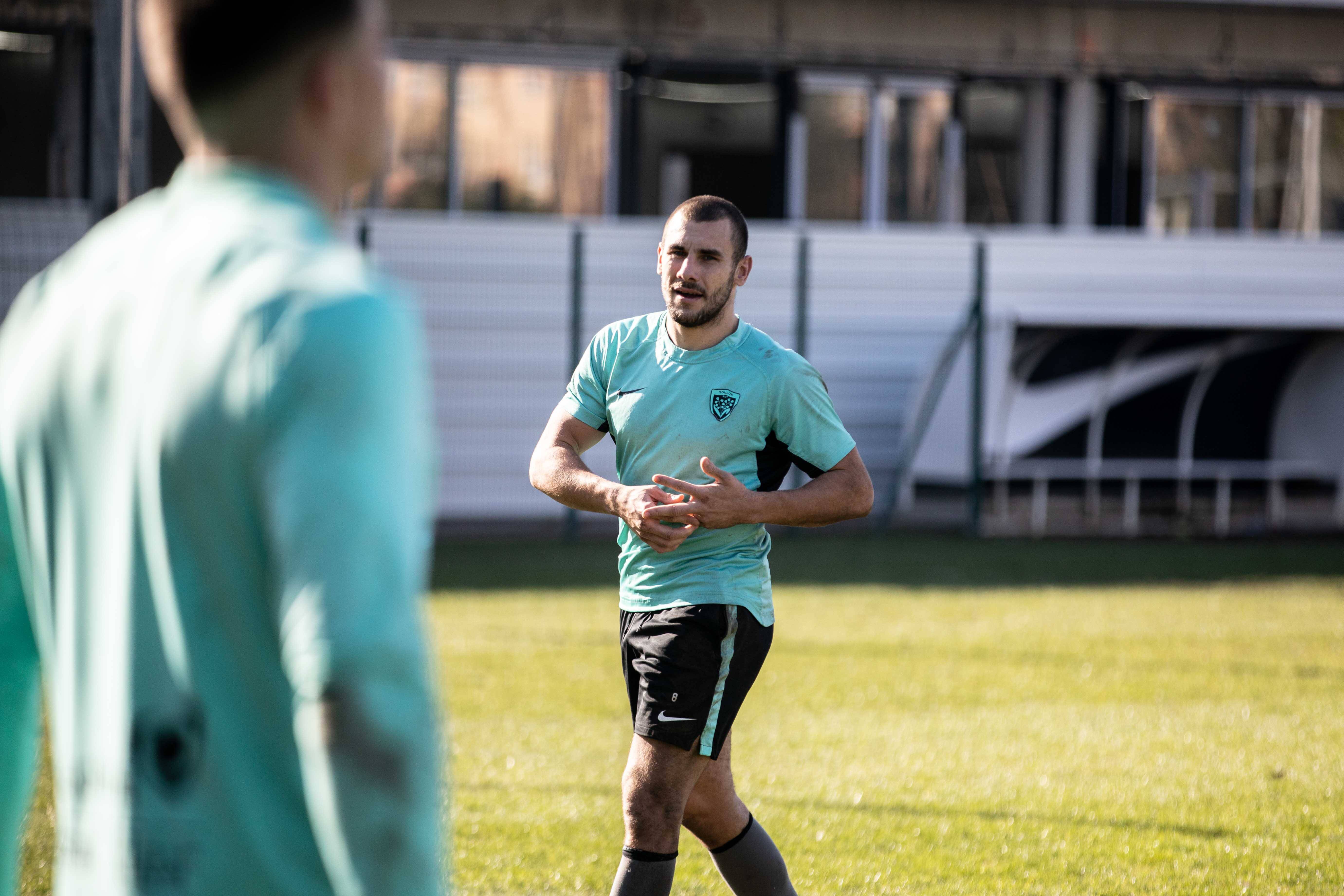 Gabin Villière touché à la cheville avant la rencontre face à l'Italie et remis à disposition du RCT