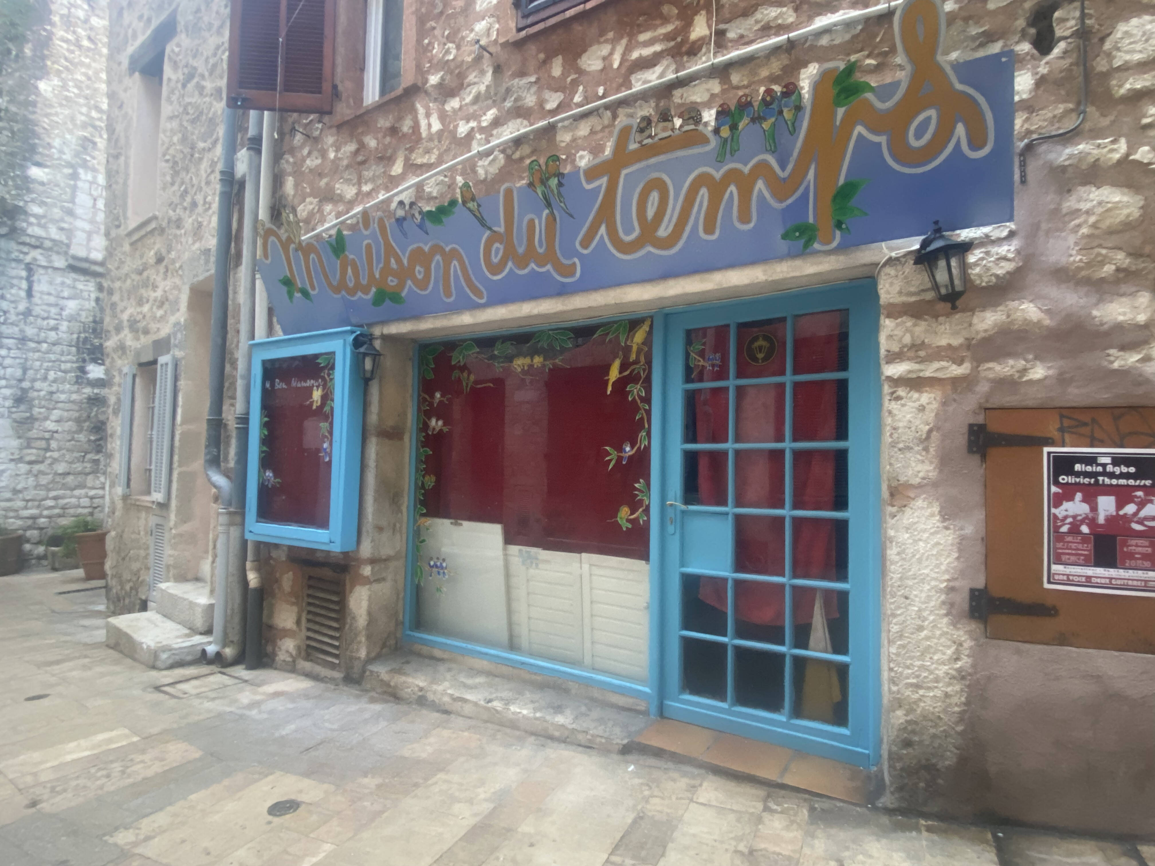 Sort des animaux et du gérant... On en sait plus sur l'animalerie sauvage interdite d'ouverture à Vence