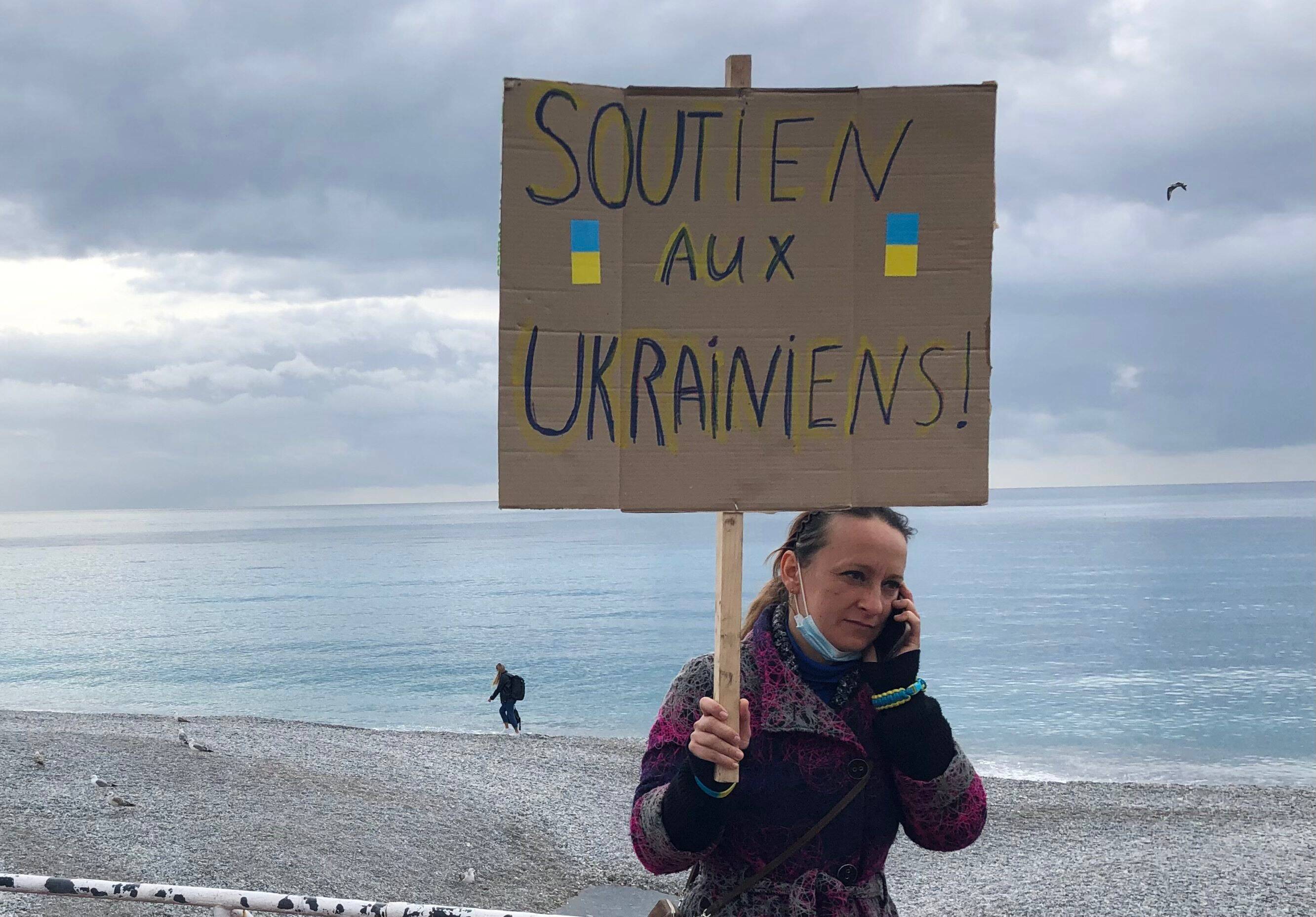 "J'ai été très touchée, j'ai même pleuré": Pourquoi la visite de Zelensky en Europe a ému cette Ukrainienne établie sur la Côte d'Azur