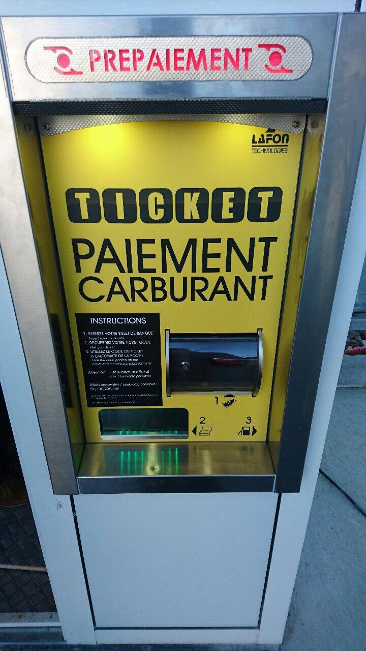 Ils braquaient les bornes à espèces des stations-service du Var pour payer leurs doses de crack