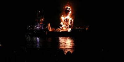 Découvrez les images de l'incinération du roi du Carnaval de Nice
