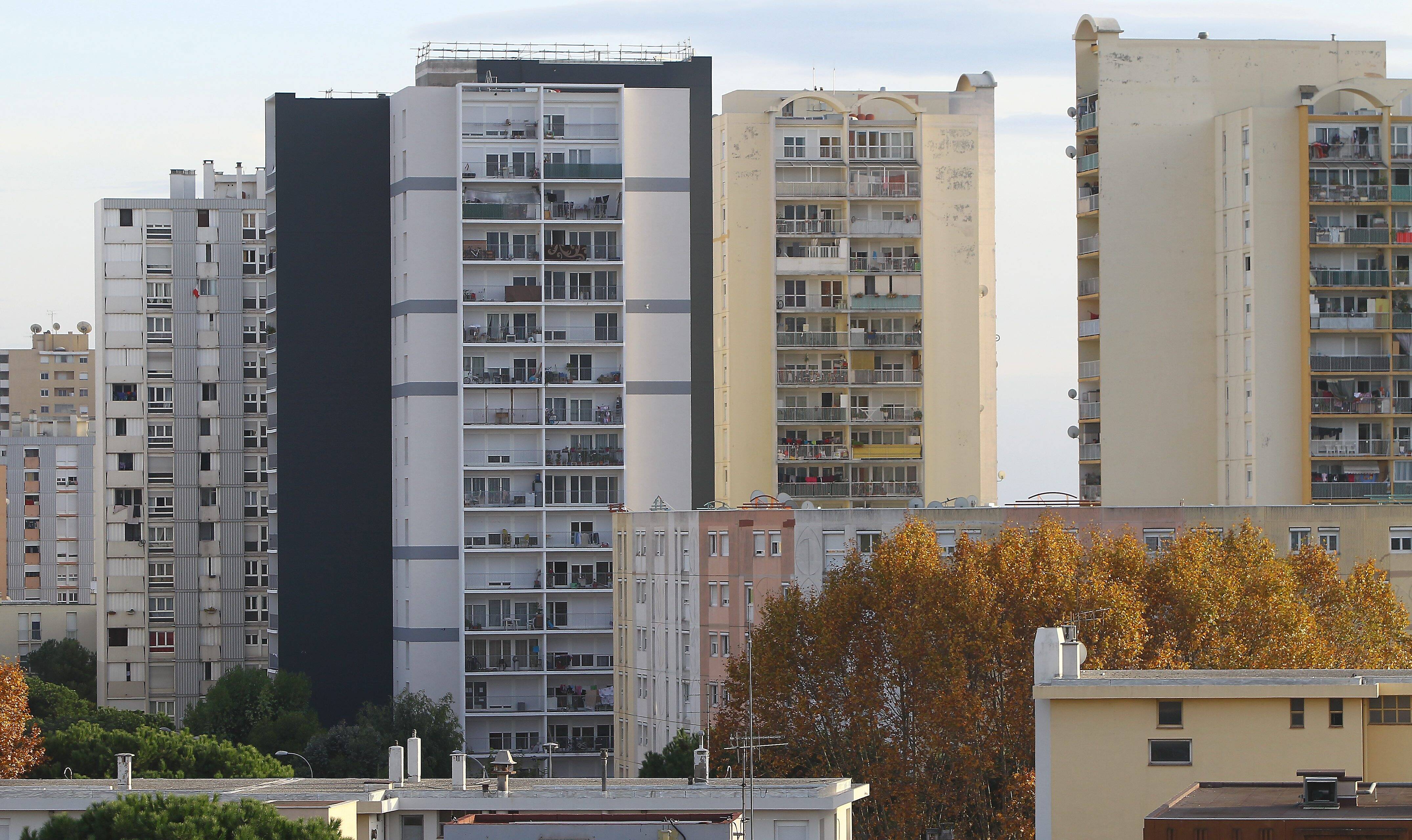Lors de son interpellation par la police, un dealer cherche à créer une émeute aux Moulins, à Nice