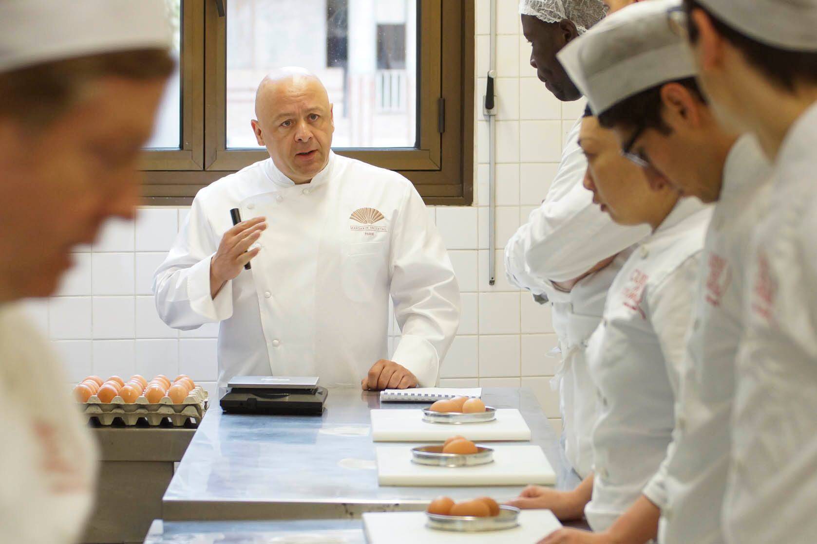 "C'est le jeu. On connaît les règles. Ce sont des chefs extraordinaires. Ils vont rebondir": Thierry Marx réagit après la perte d'étoiles Michelin par des grands noms de la gastronomie française